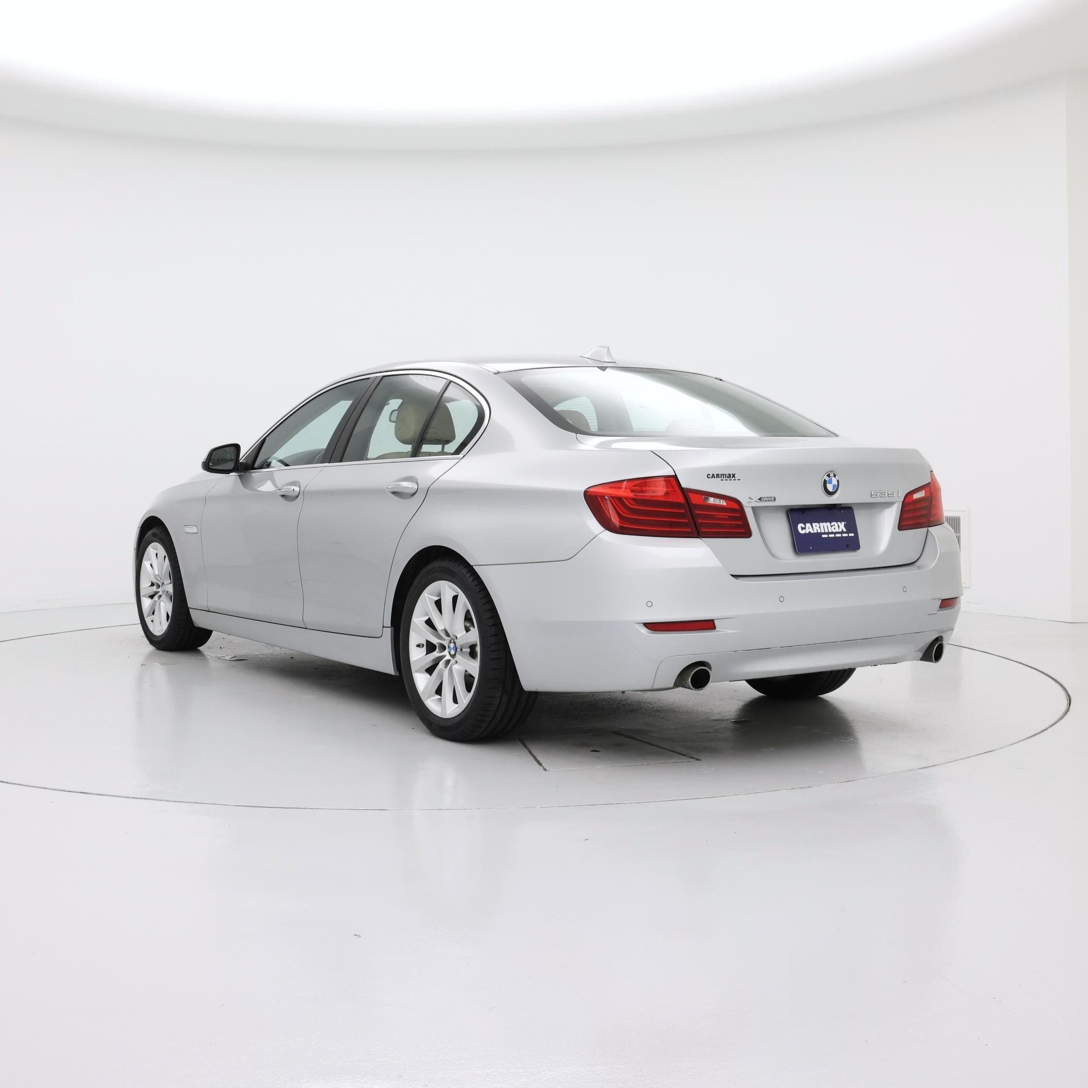 Thumbnail: 2016 BMW 5 Series - 2