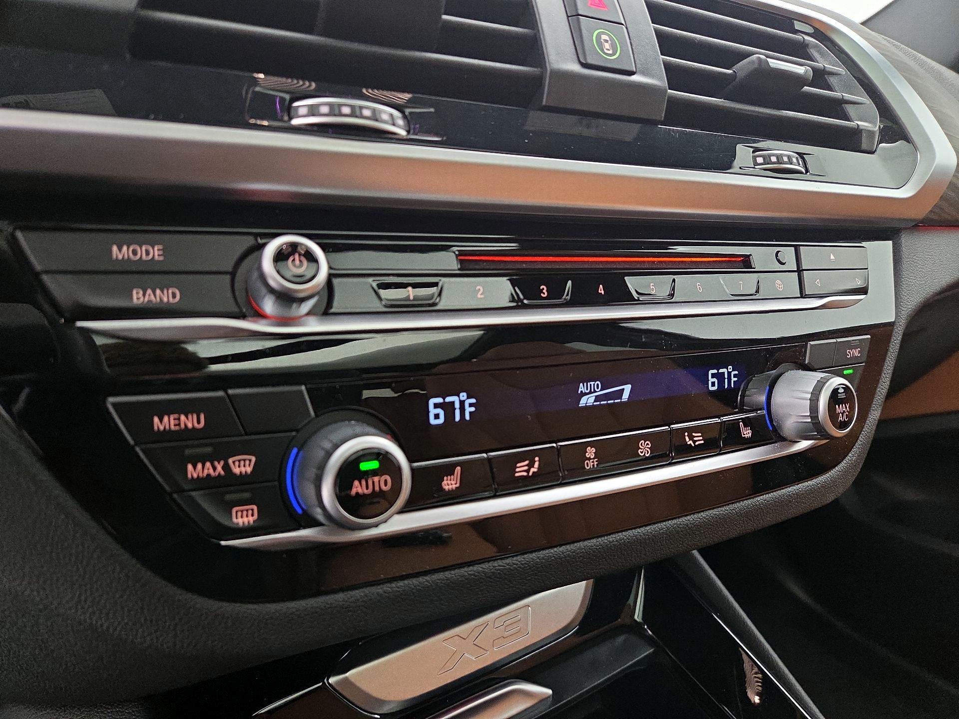 Thumbnail: 2019 BMW X3 - 17