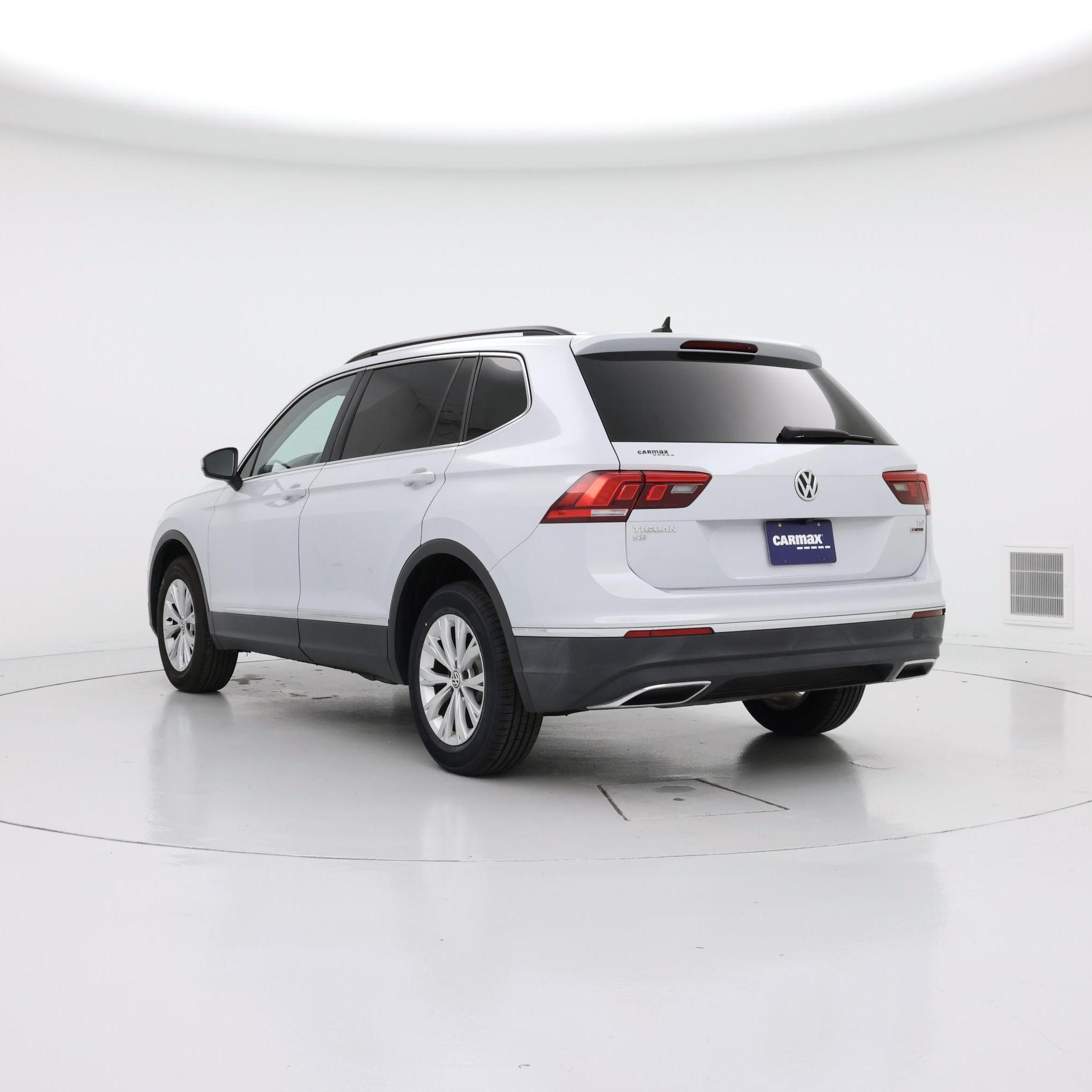 Thumbnail: 2018 Volkswagen Tiguan - 2