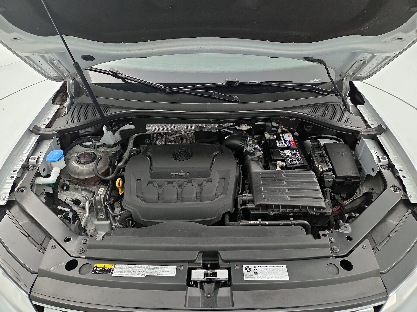 2018 Volkswagen Tiguan SE - Photo 24