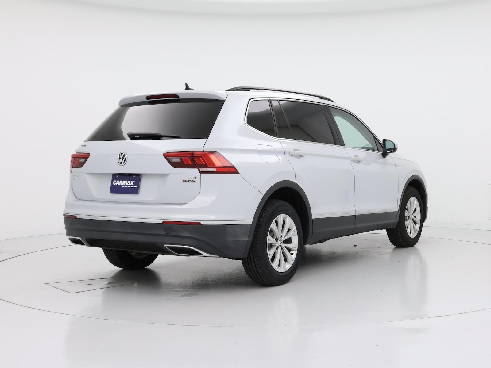 2018 Volkswagen Tiguan SE - Photo 9