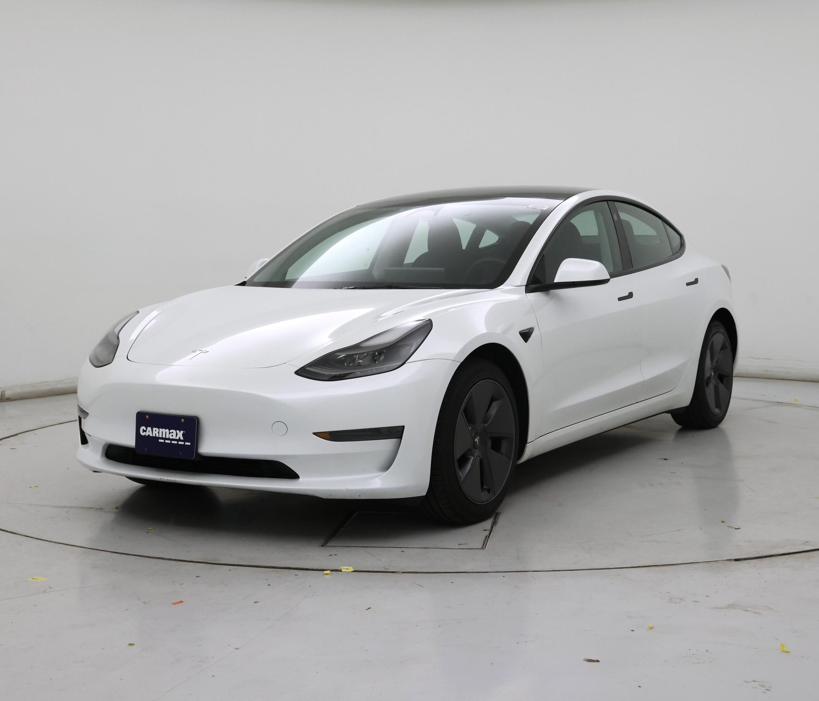 Thumbnail: 2023 Tesla Model 3 - 4