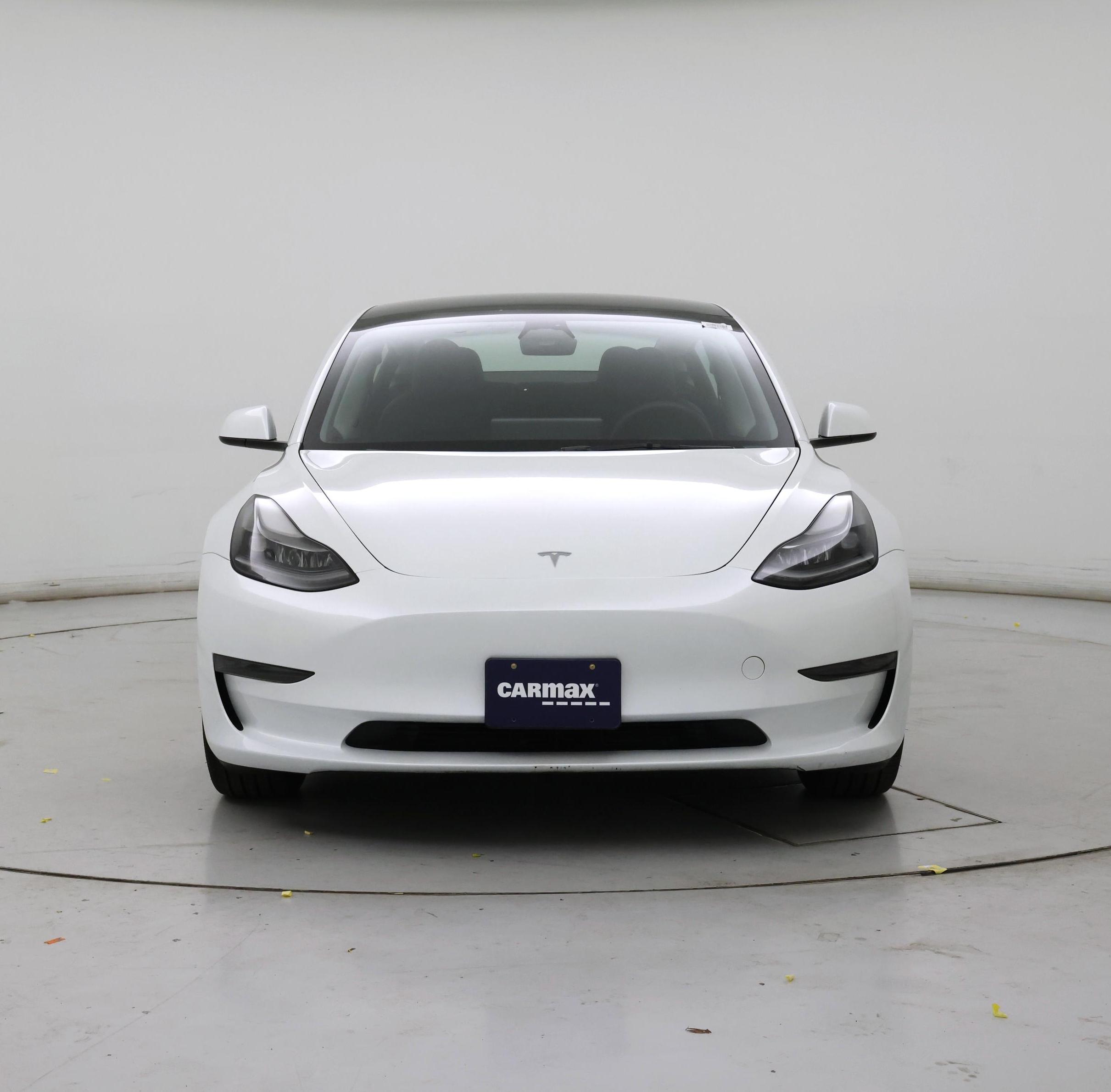 Thumbnail: 2023 Tesla Model 3 - 5