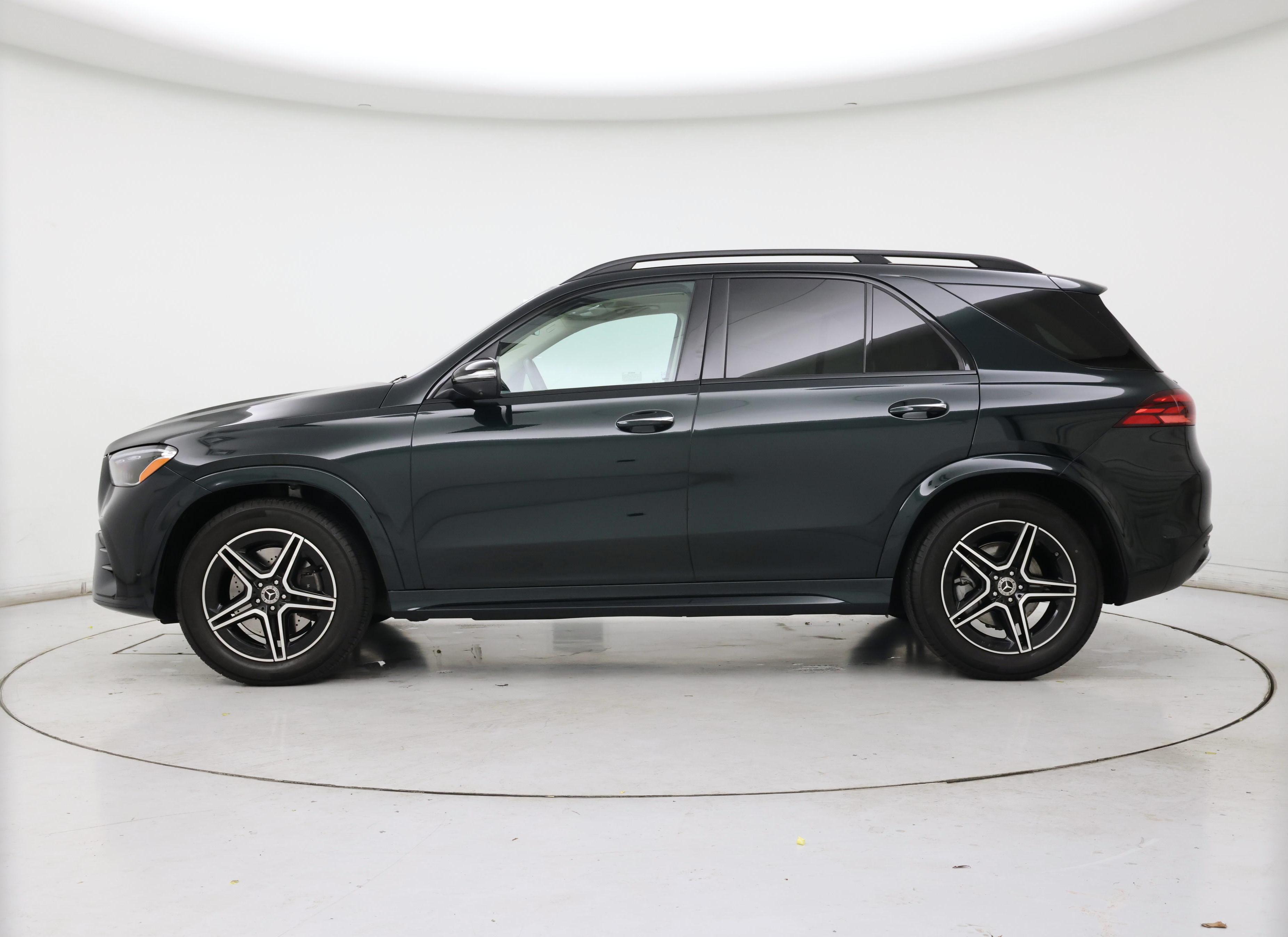Thumbnail: 2024 Mercedes-Benz GLE - 3