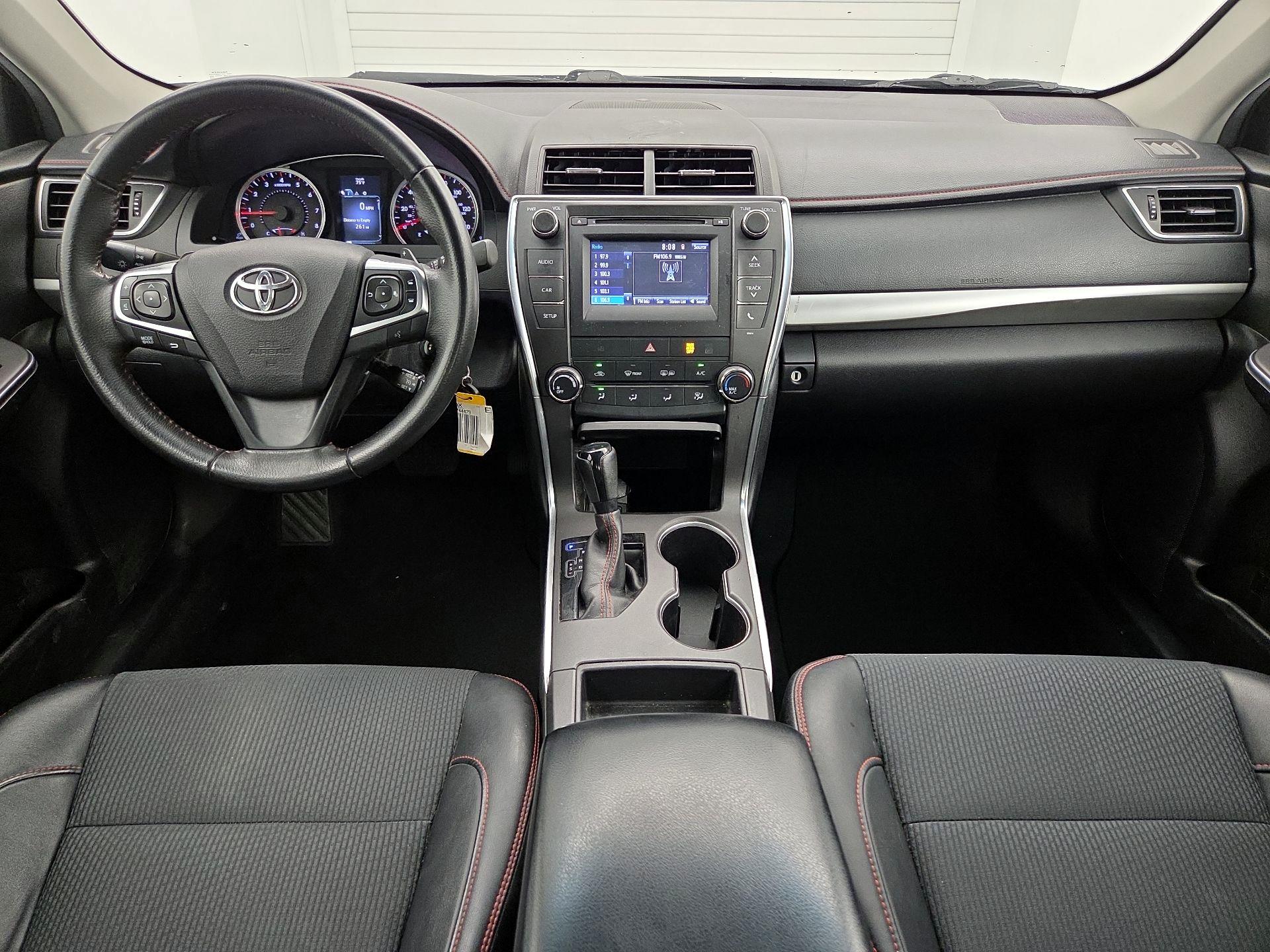 Thumbnail: 2017 Toyota Camry - 9