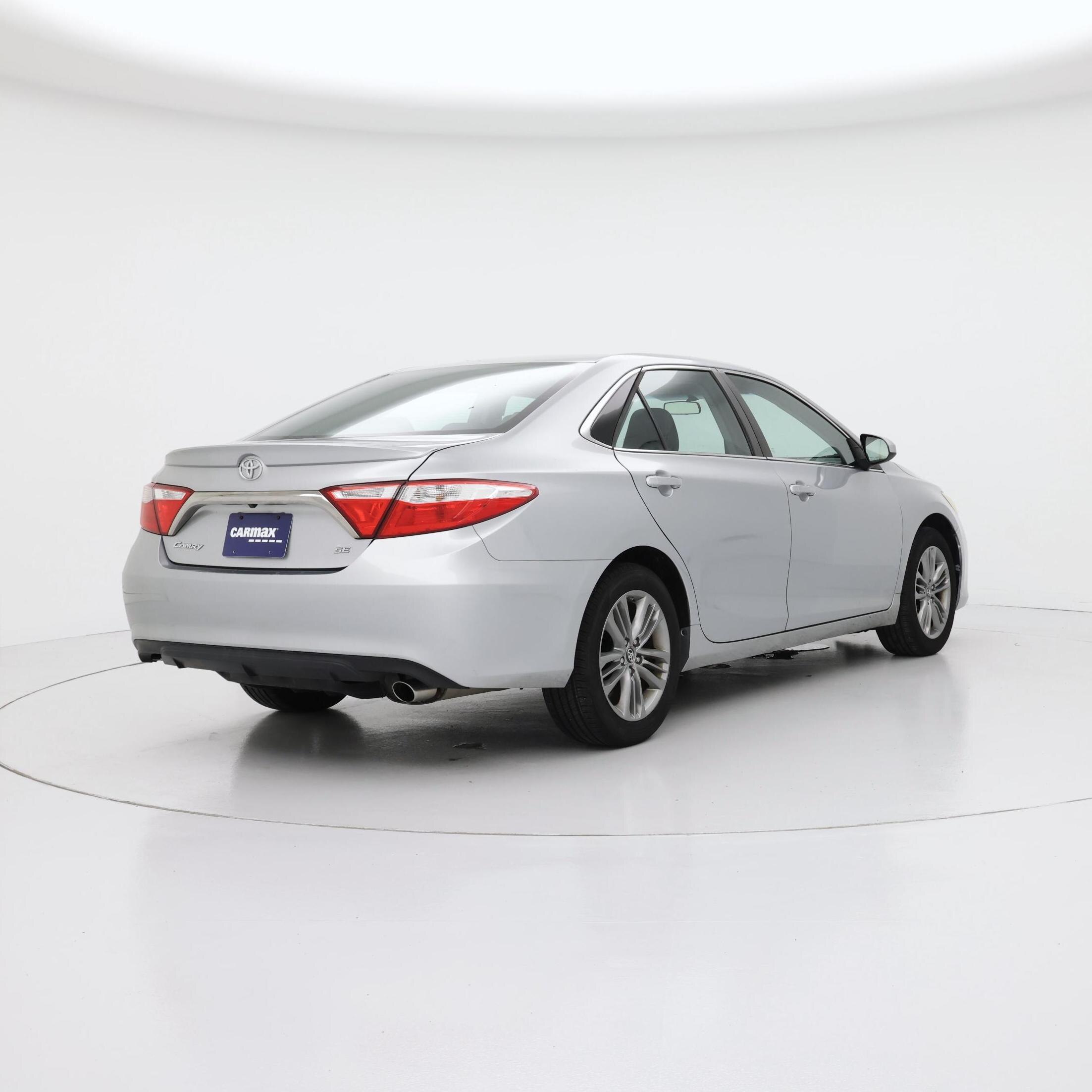 Thumbnail: 2017 Toyota Camry - 8