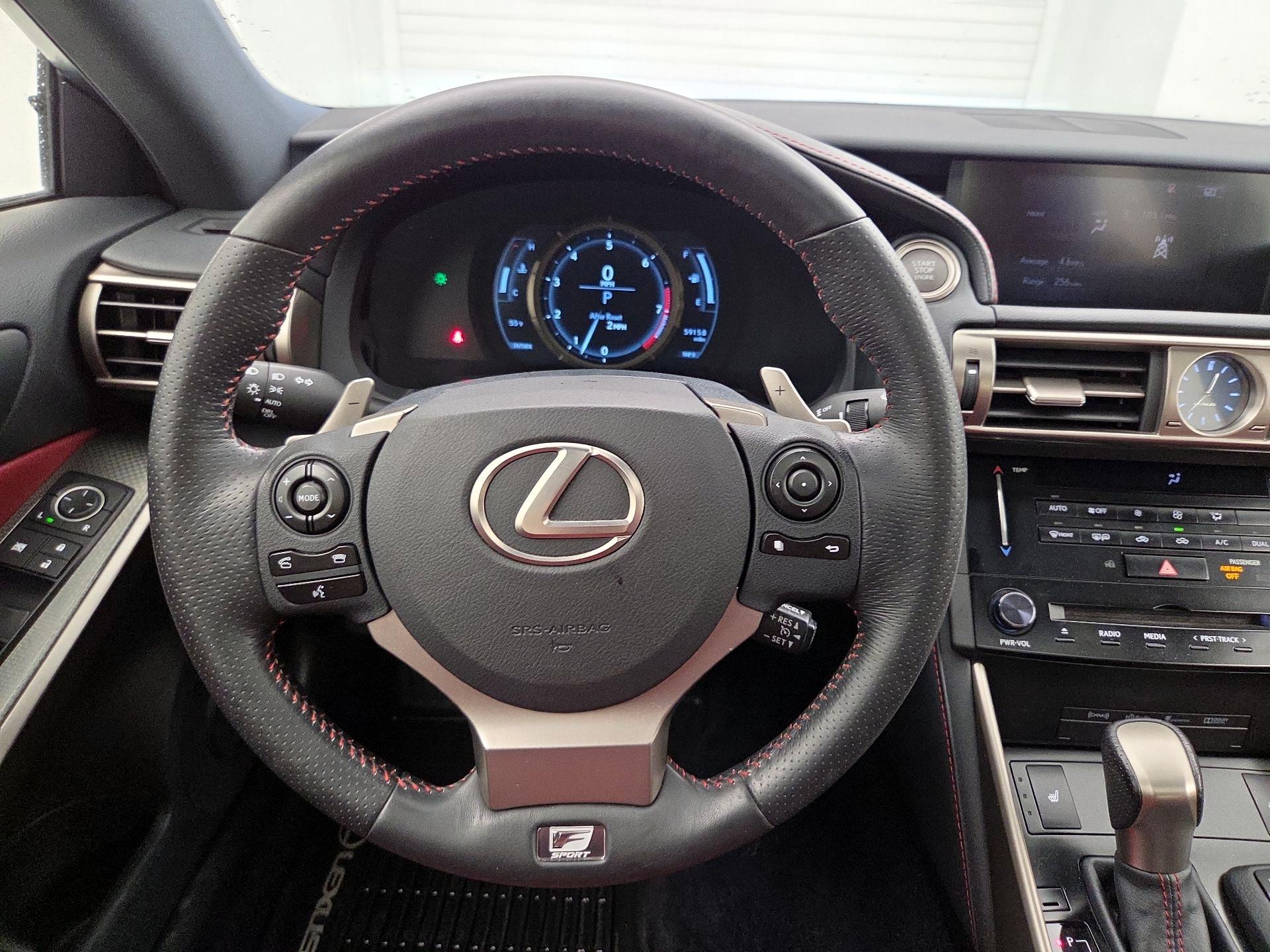 Thumbnail: 2014 Lexus IS - 10
