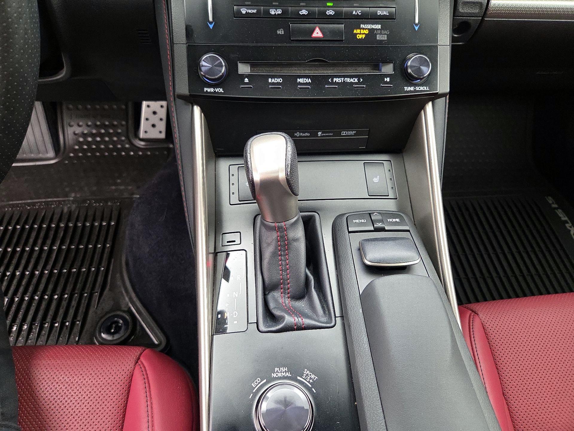 Thumbnail: 2014 Lexus IS - 17