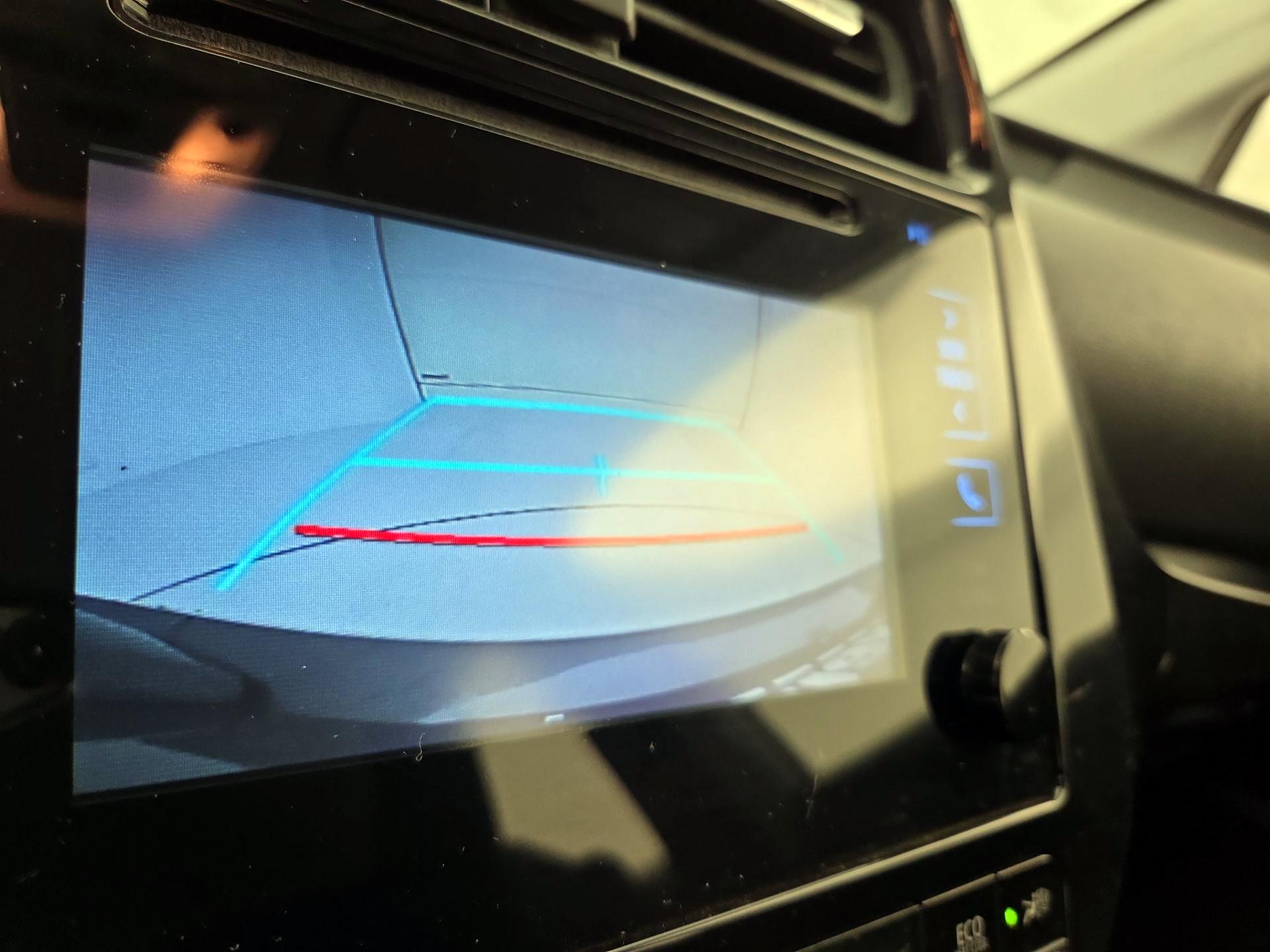 Thumbnail: 2016 Toyota Prius - 14