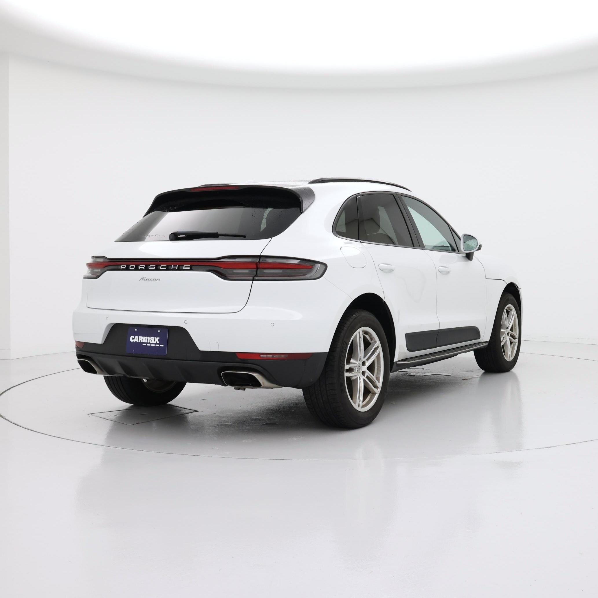 Thumbnail: 2020 Porsche Macan - 8