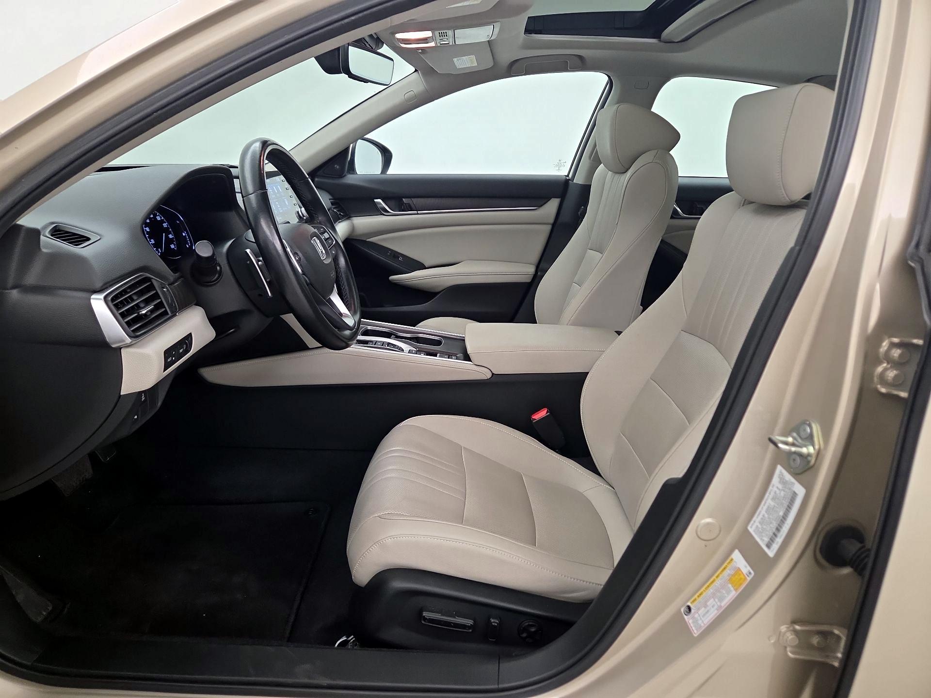 Thumbnail: 2020 Honda Accord - 11
