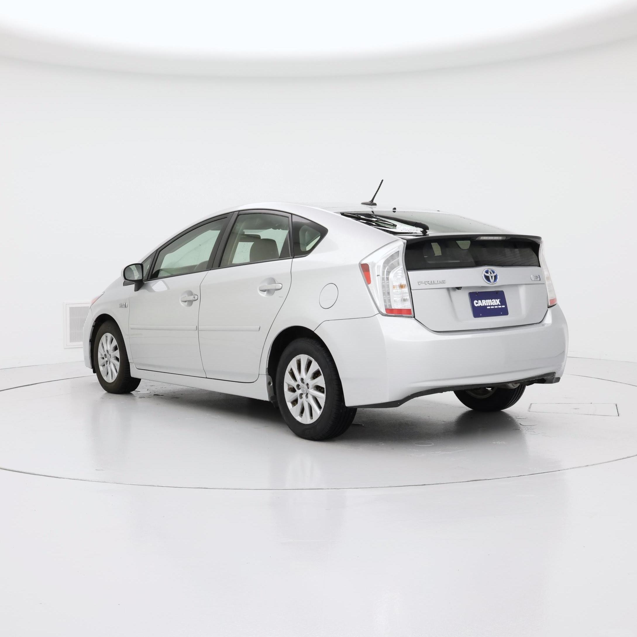 Thumbnail: 2014 Toyota Prius - 2