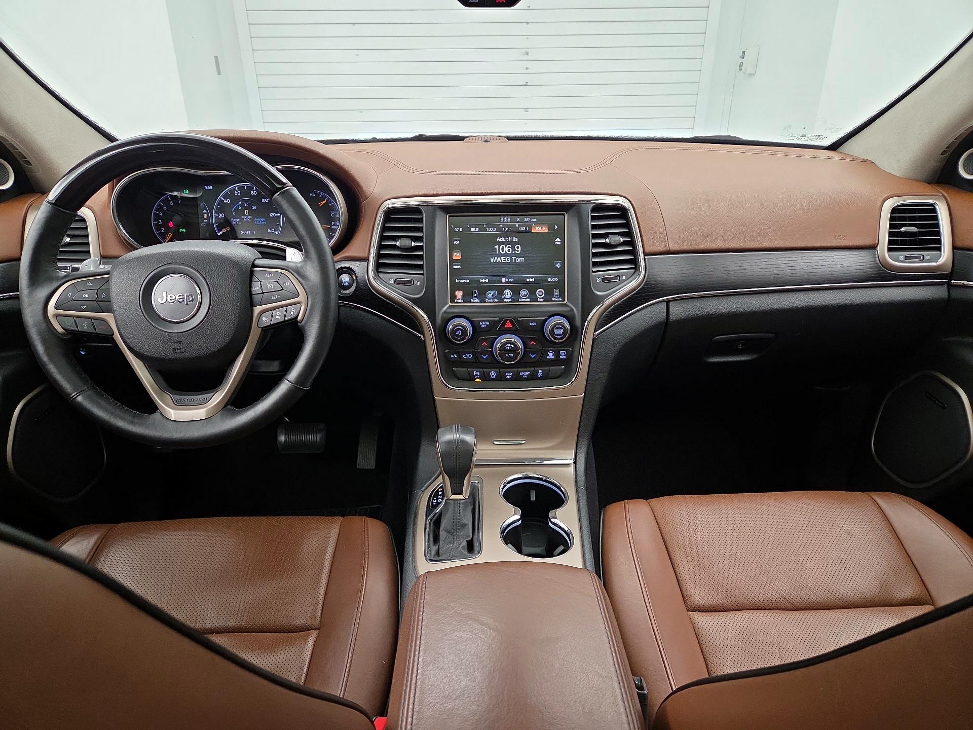 Thumbnail: 2016 Jeep Grand Cherokee - 9