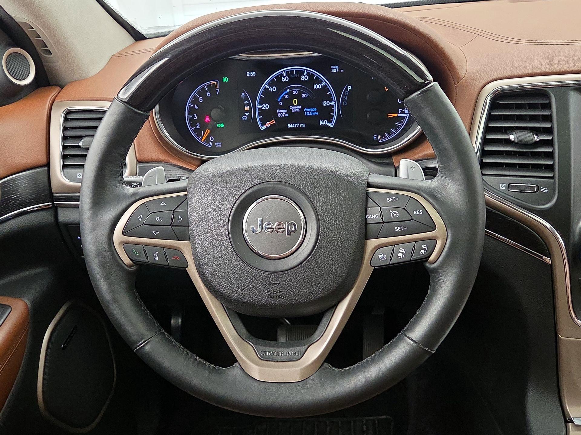 Thumbnail: 2016 Jeep Grand Cherokee - 10