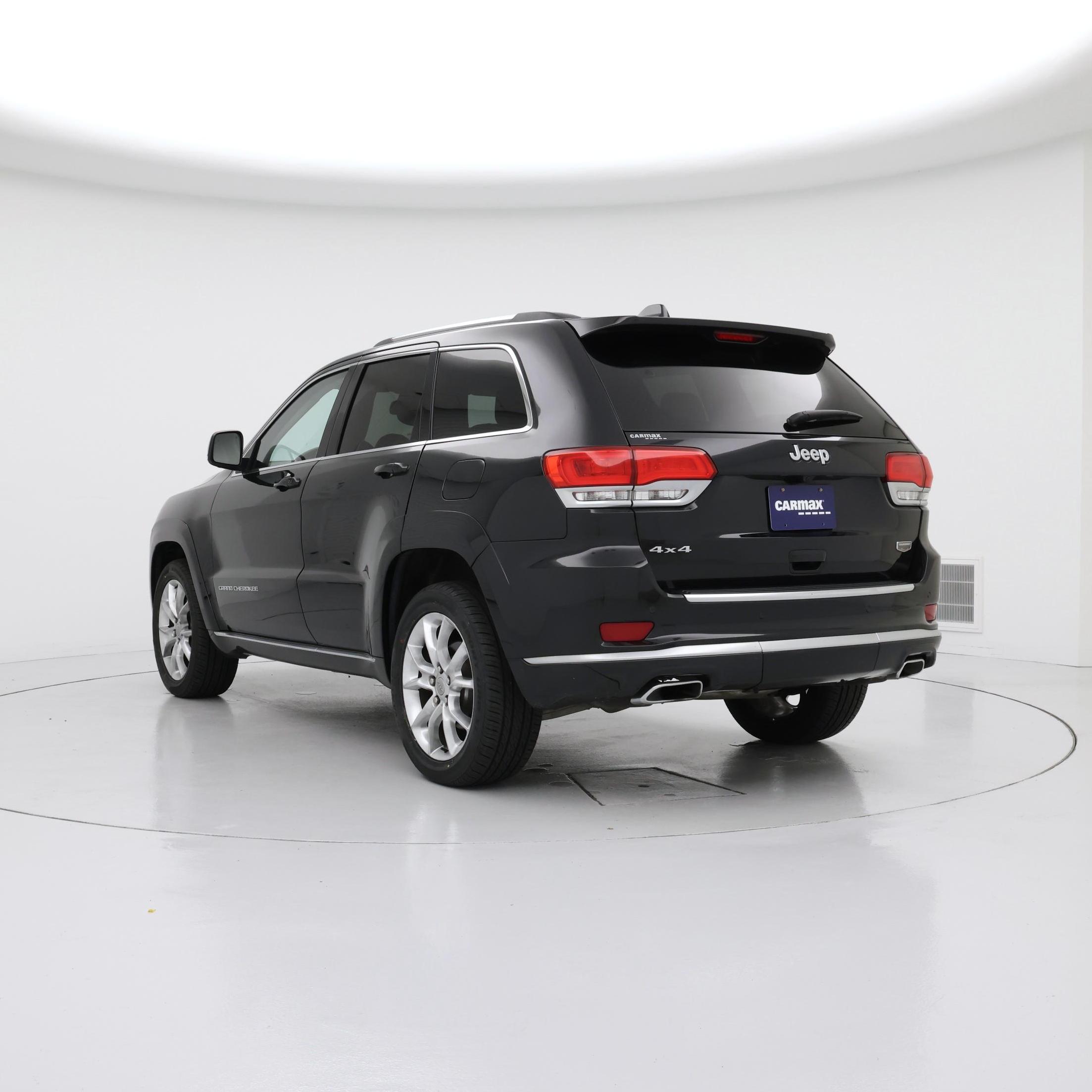 Thumbnail: 2016 Jeep Grand Cherokee - 2