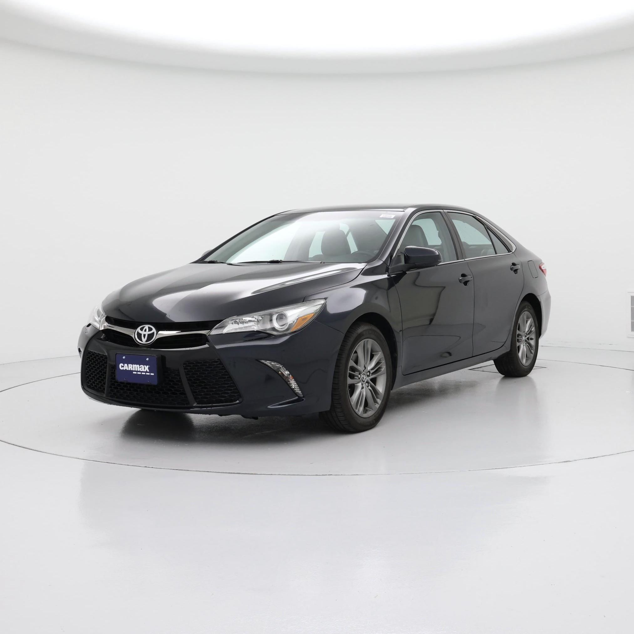 Thumbnail: 2015 Toyota Camry - 4