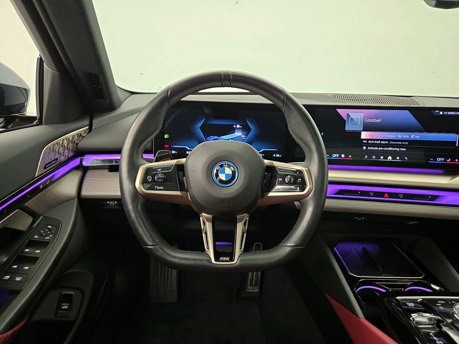Thumbnail: 2025 BMW i5 - 10