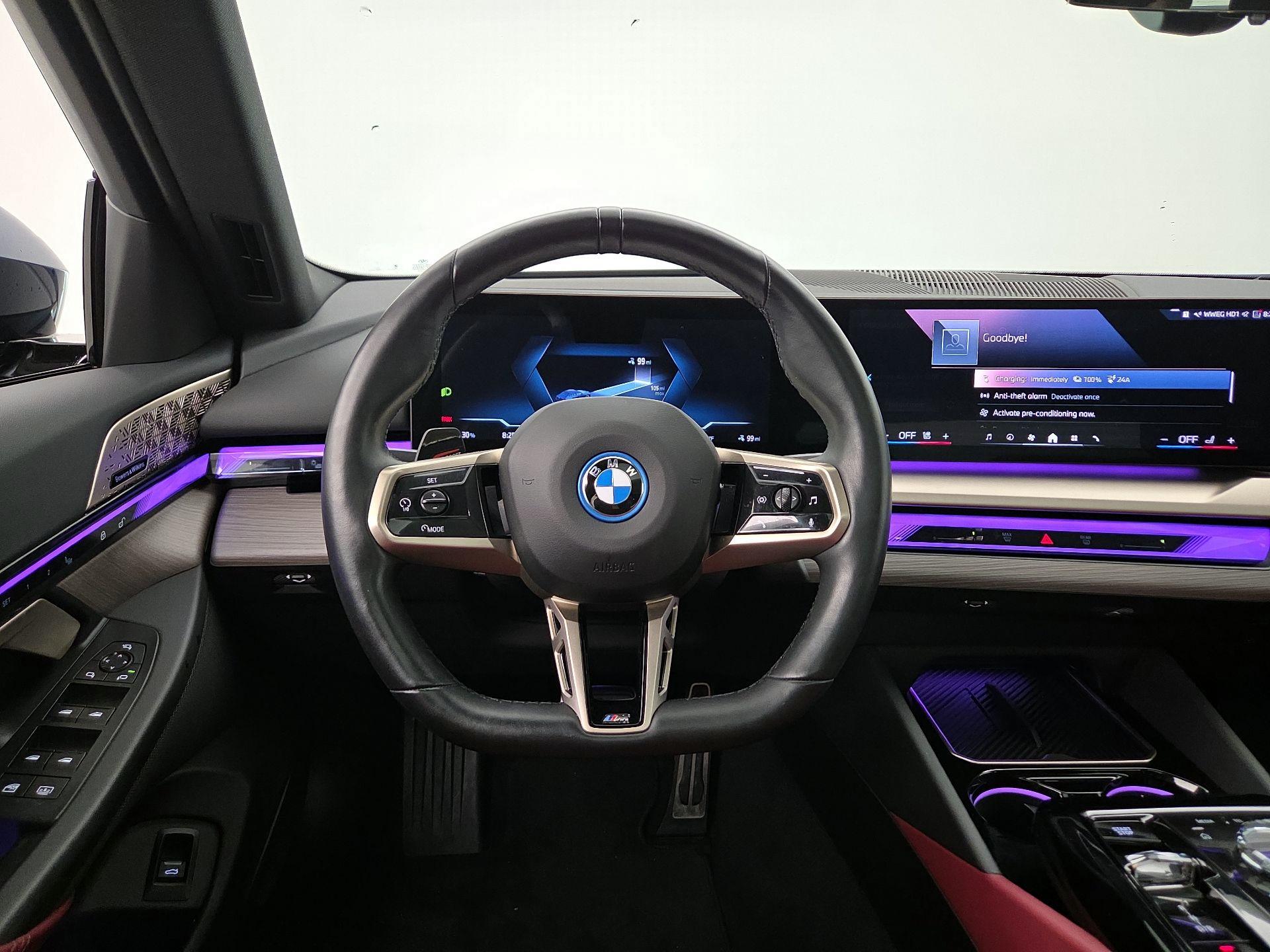 Thumbnail: 2025 BMW i5 - 11
