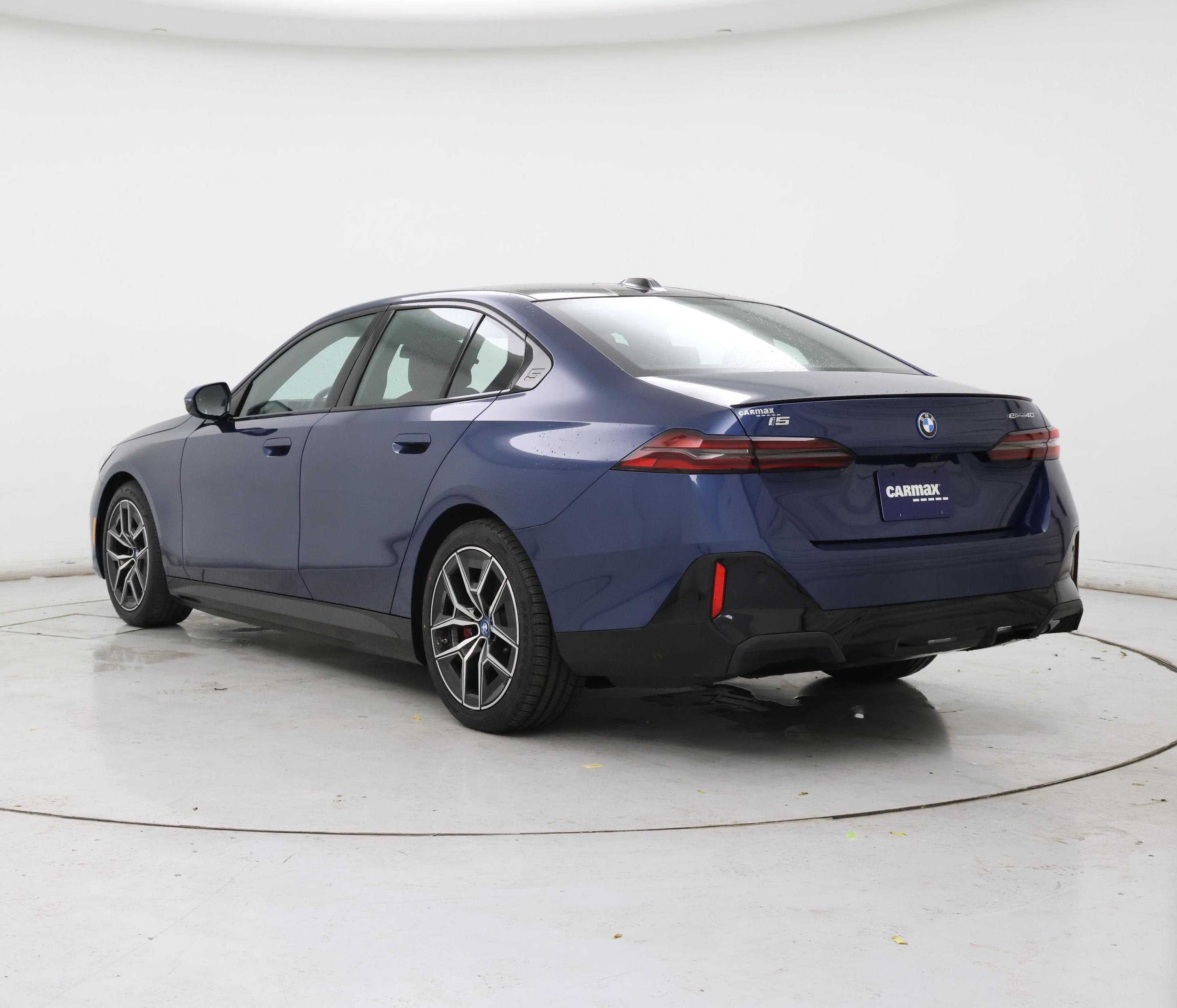 Thumbnail: 2025 BMW i5 - 2
