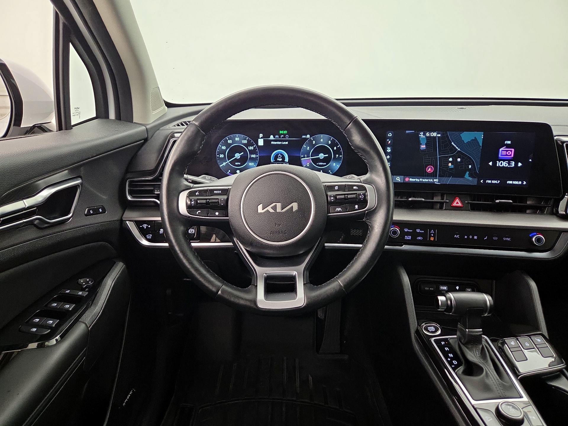 Thumbnail: 2023 Kia Sportage - 10