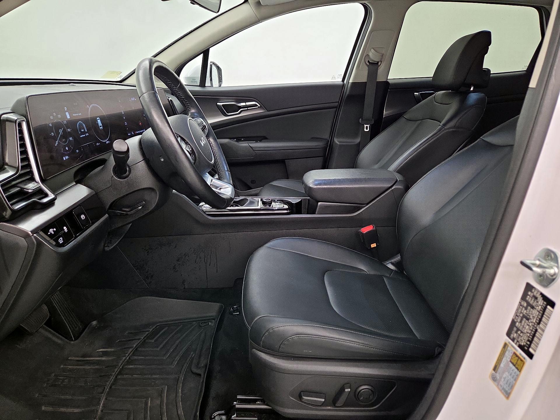 Thumbnail: 2023 Kia Sportage - 11