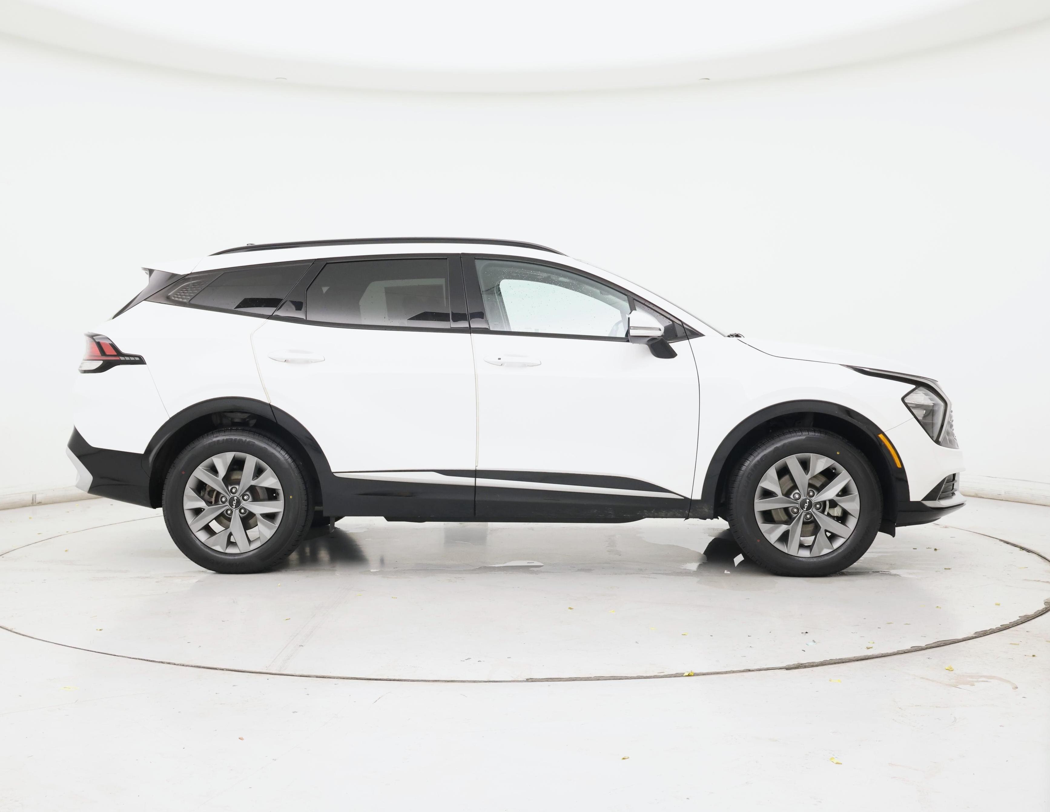 Thumbnail: 2023 Kia Sportage - 7