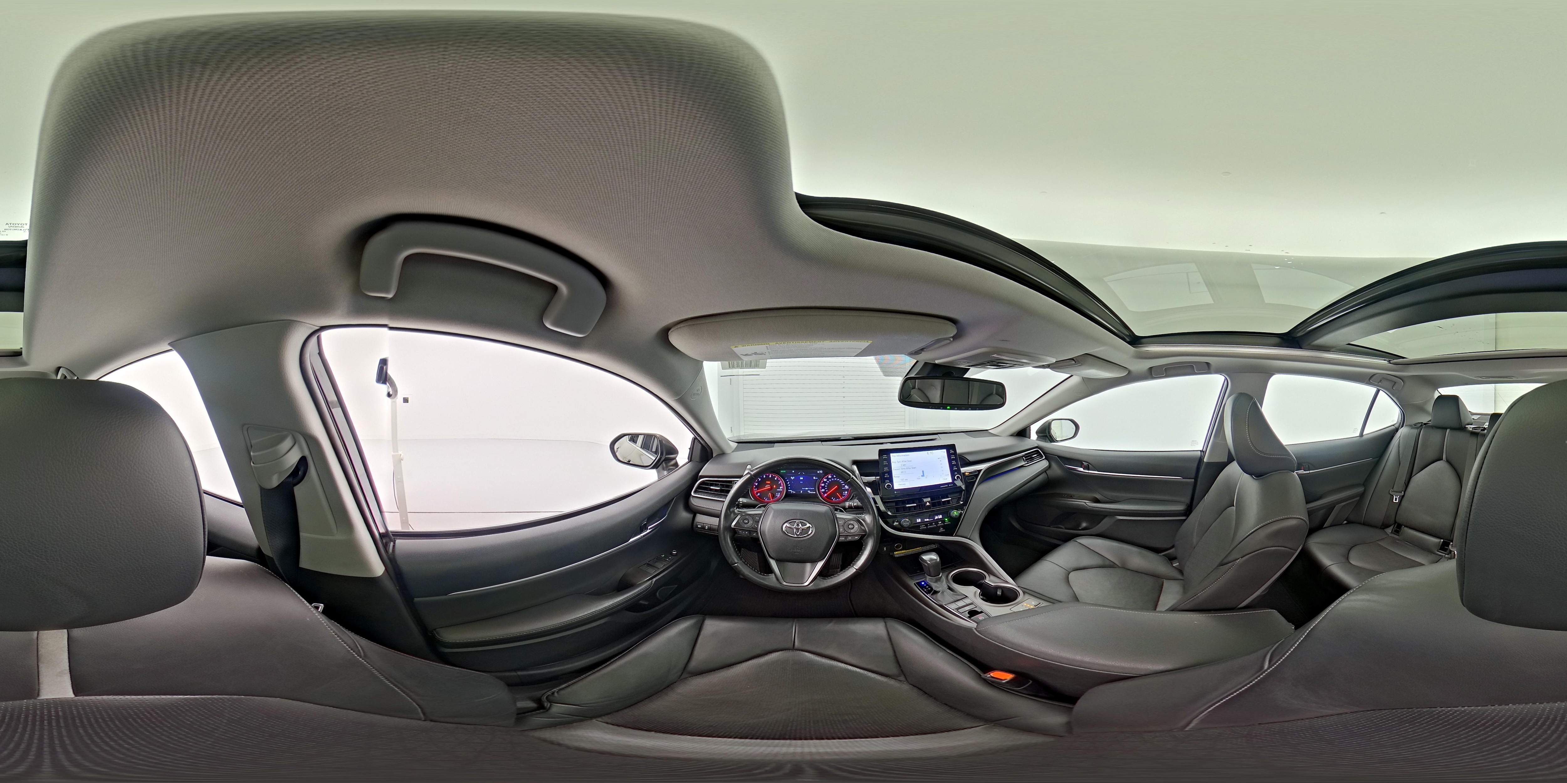 2021 Toyota Camry XSE - Photo 29