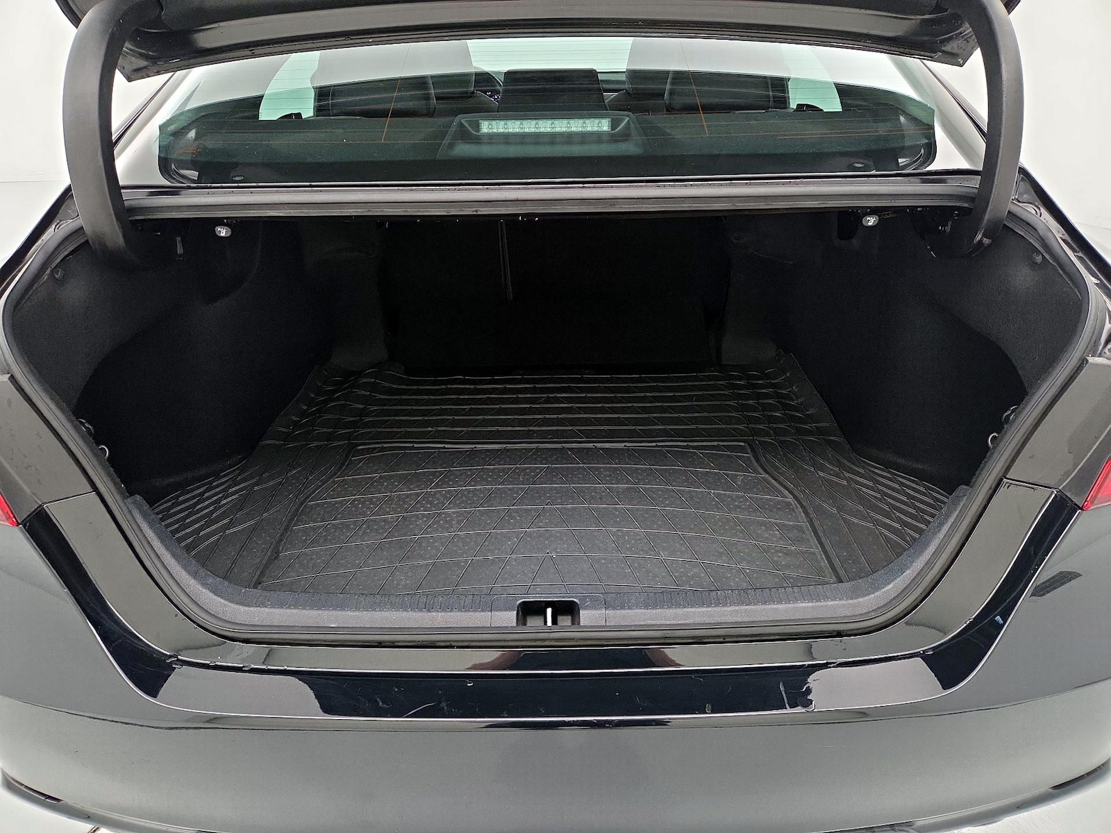 2021 Toyota Camry XSE - Photo 23