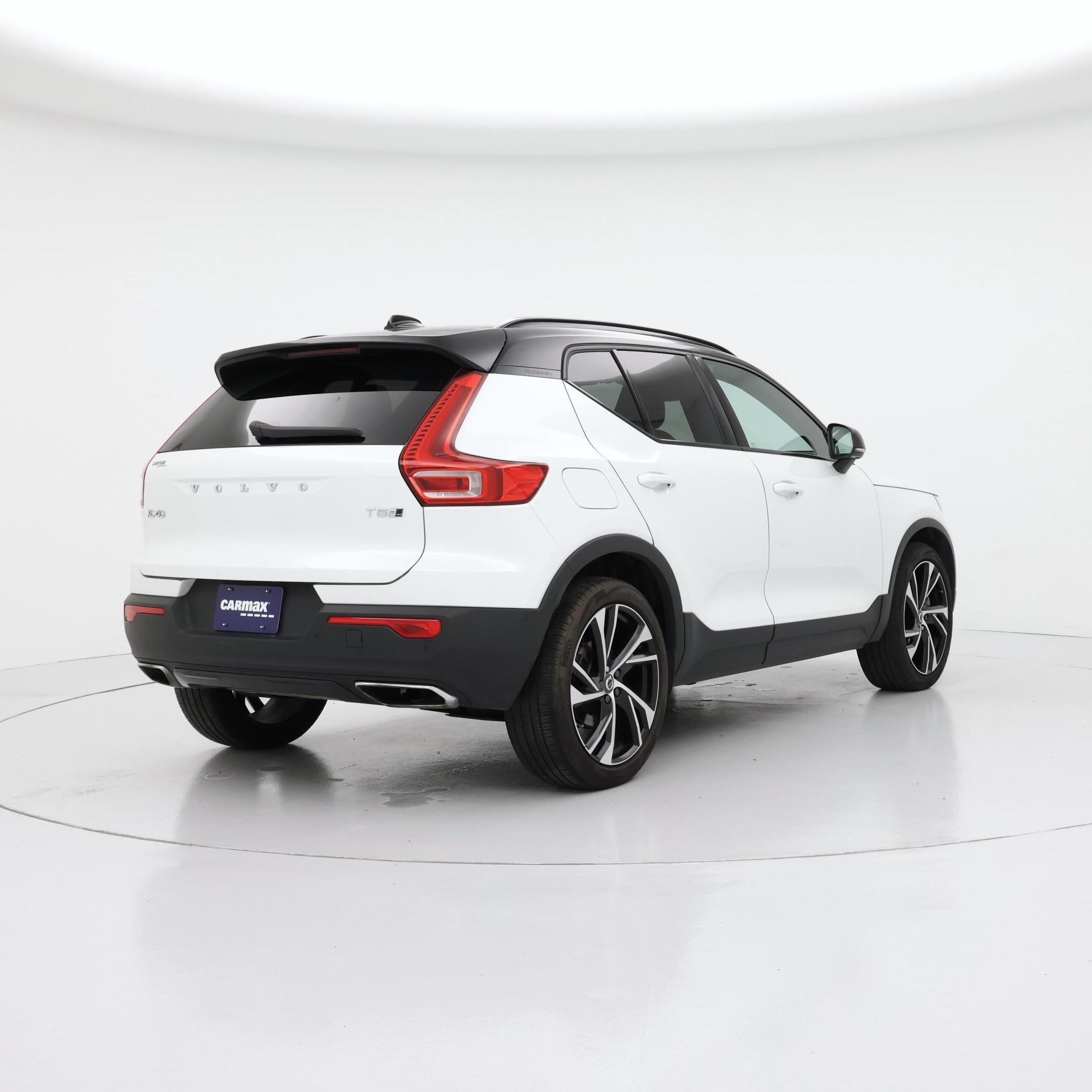 Thumbnail: 2019 Volvo XC40 - 8