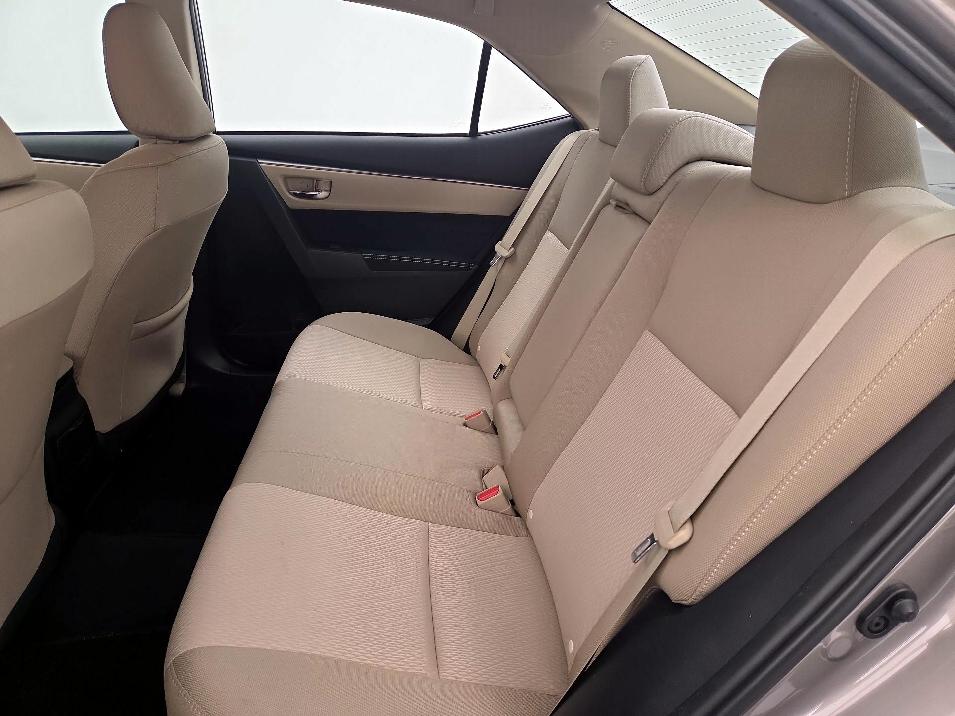 Thumbnail: 2015 Toyota Corolla - 19