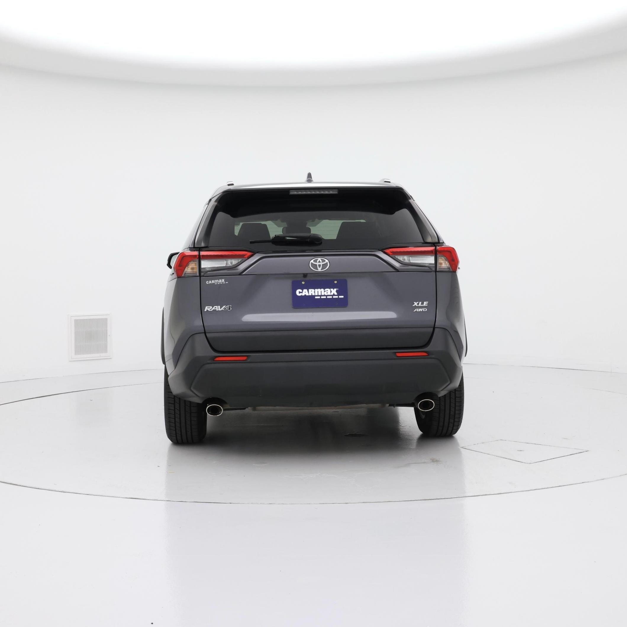 Thumbnail: 2019 Toyota RAV4 - 6