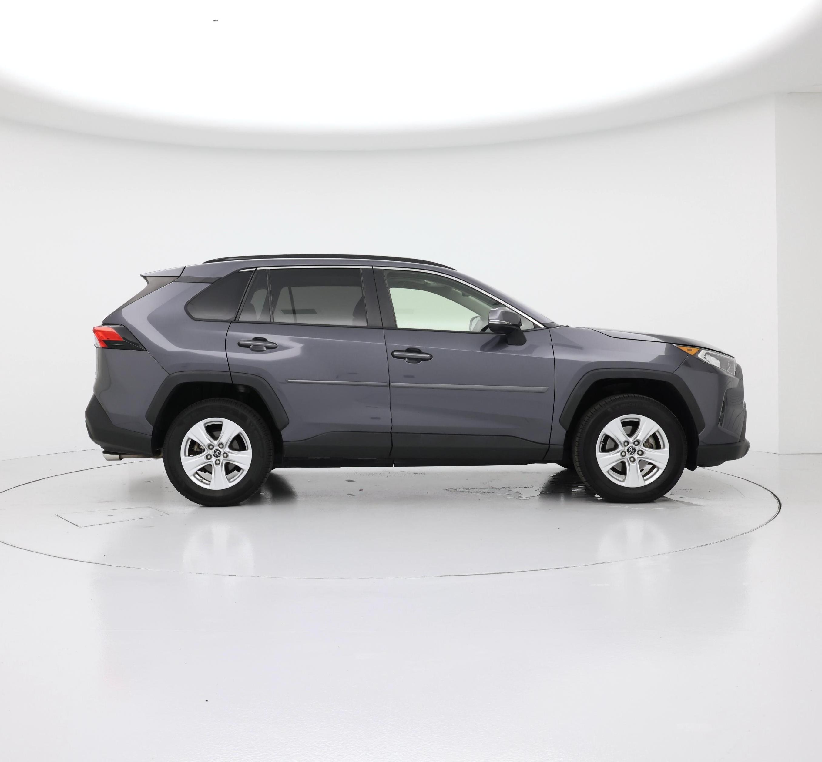 Thumbnail: 2019 Toyota RAV4 - 7