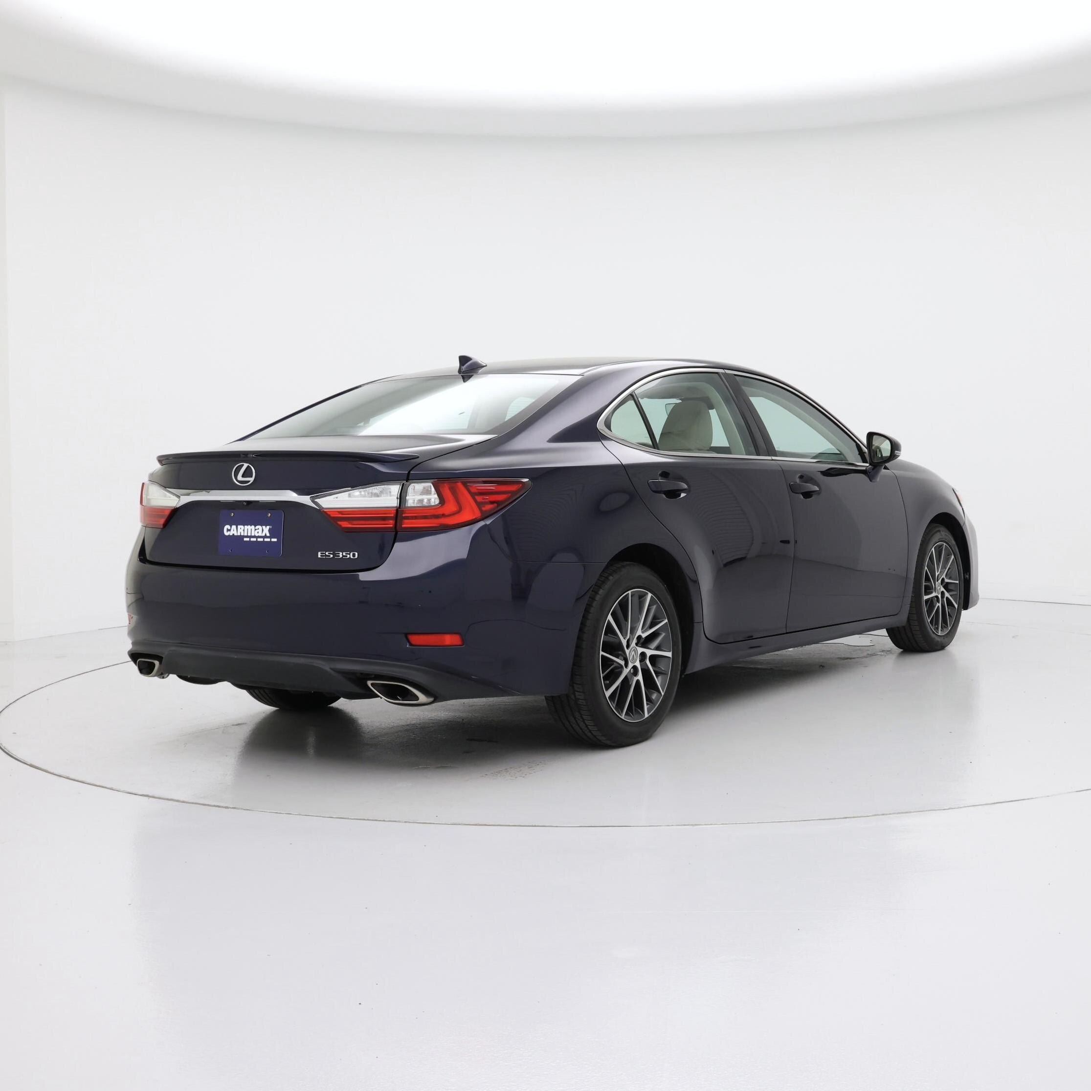 Thumbnail: 2018 Lexus ES - 8