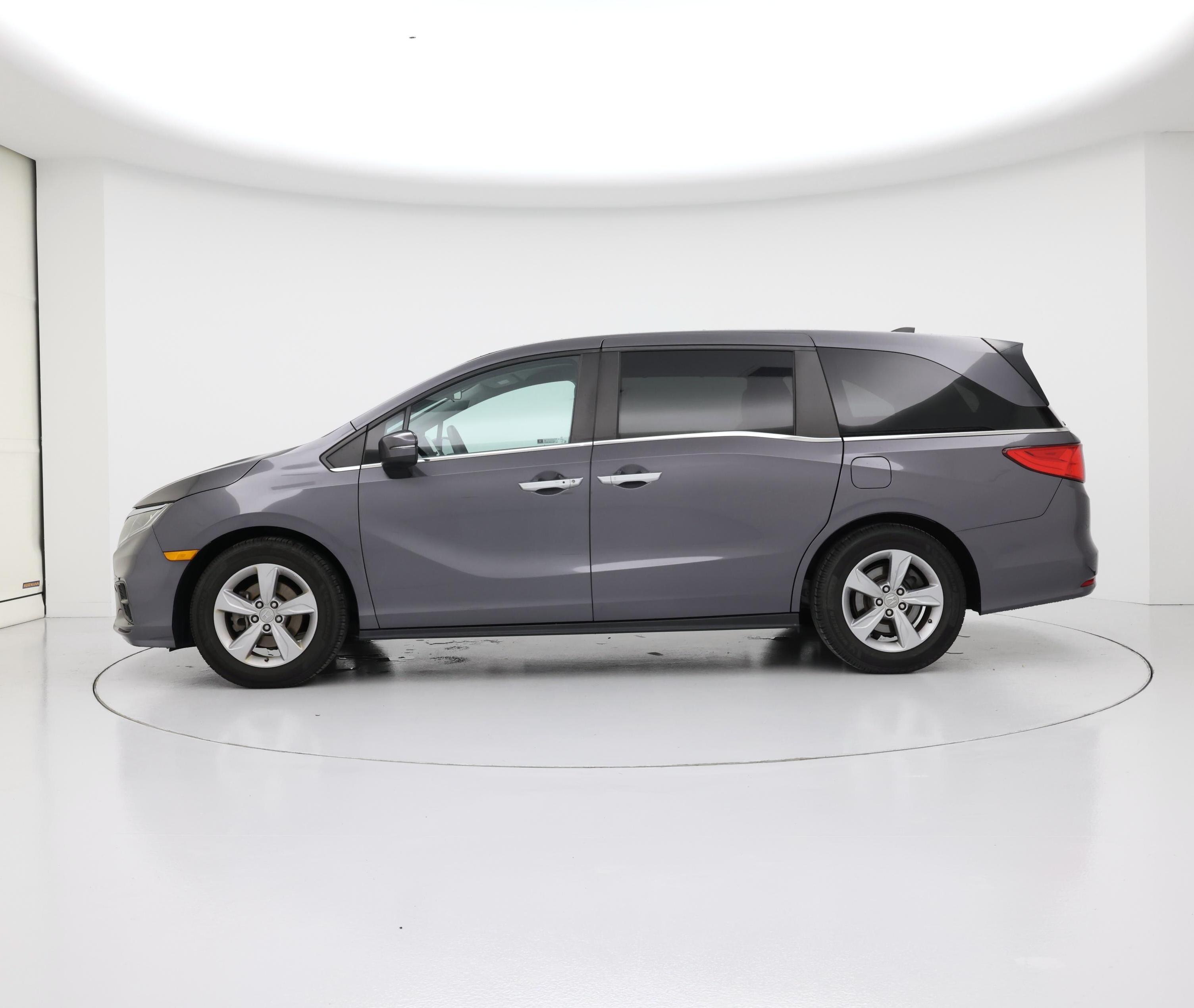Thumbnail: 2018 Honda Odyssey - 3