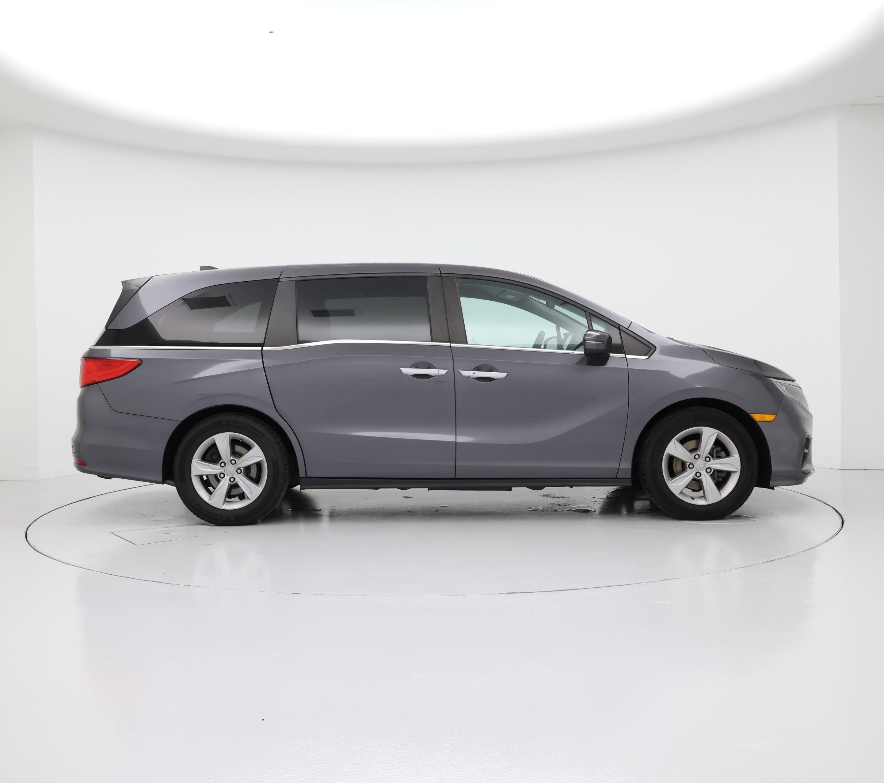 Thumbnail: 2018 Honda Odyssey - 7