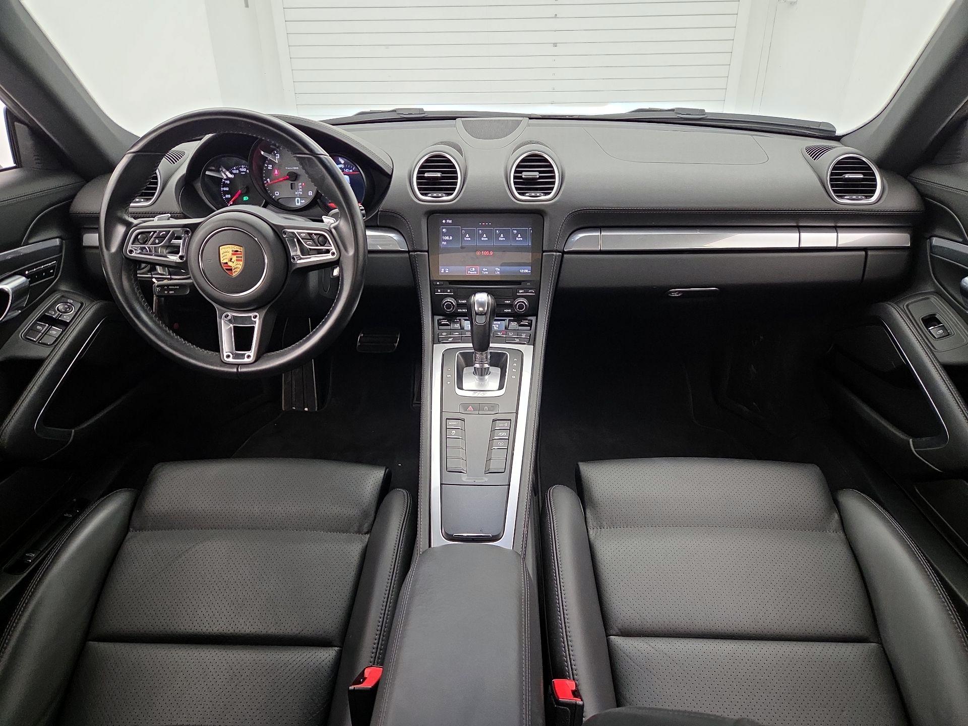 Thumbnail: 2019 Porsche 718 Cayman - 9