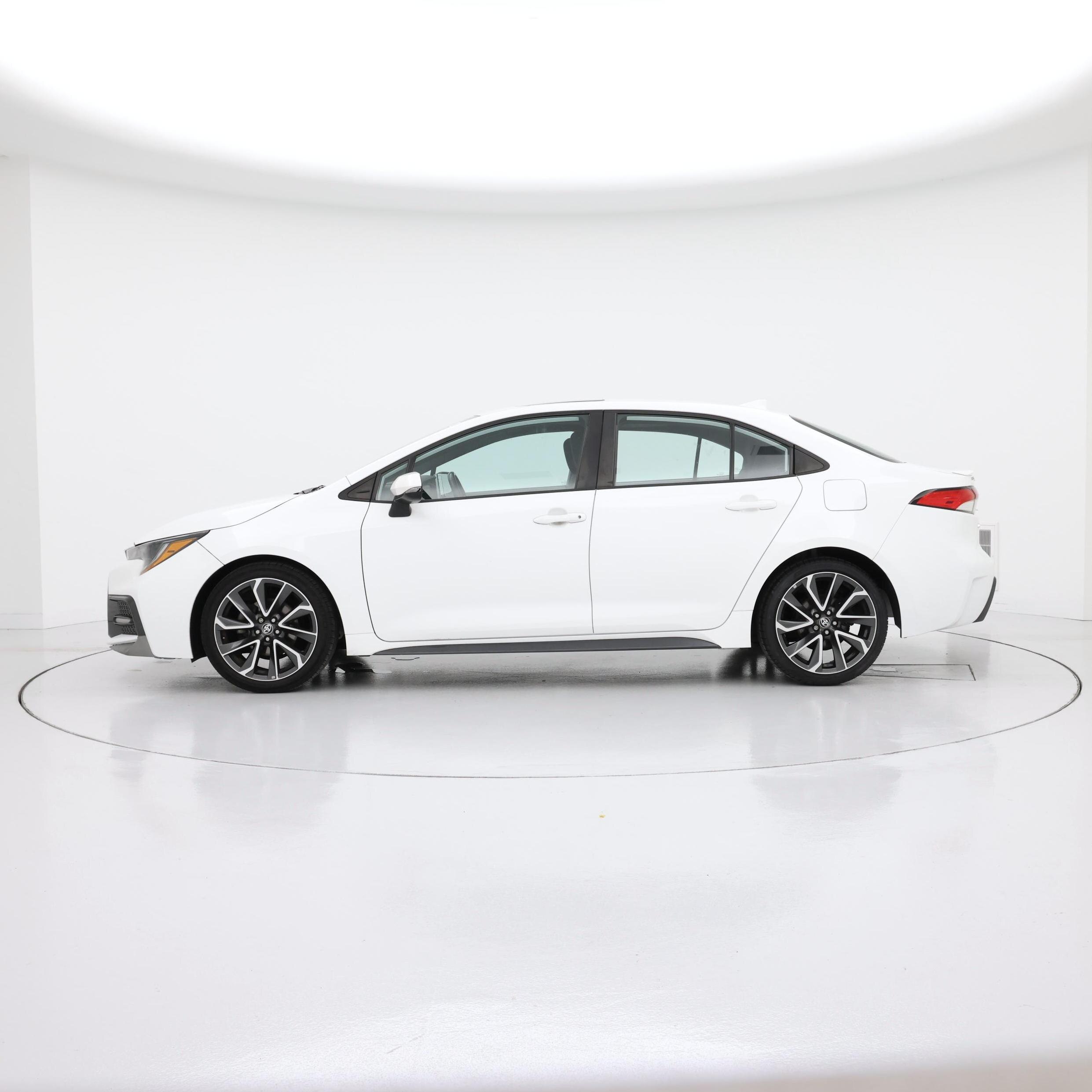 Thumbnail: 2020 Toyota Corolla - 3
