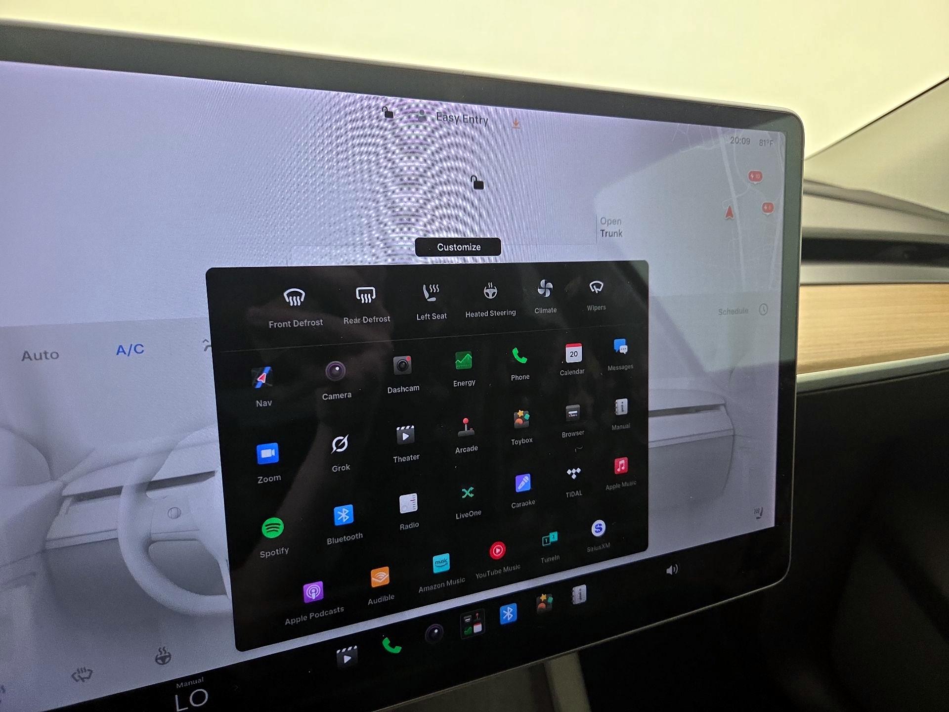 Thumbnail: 2022 Tesla Model Y - 14