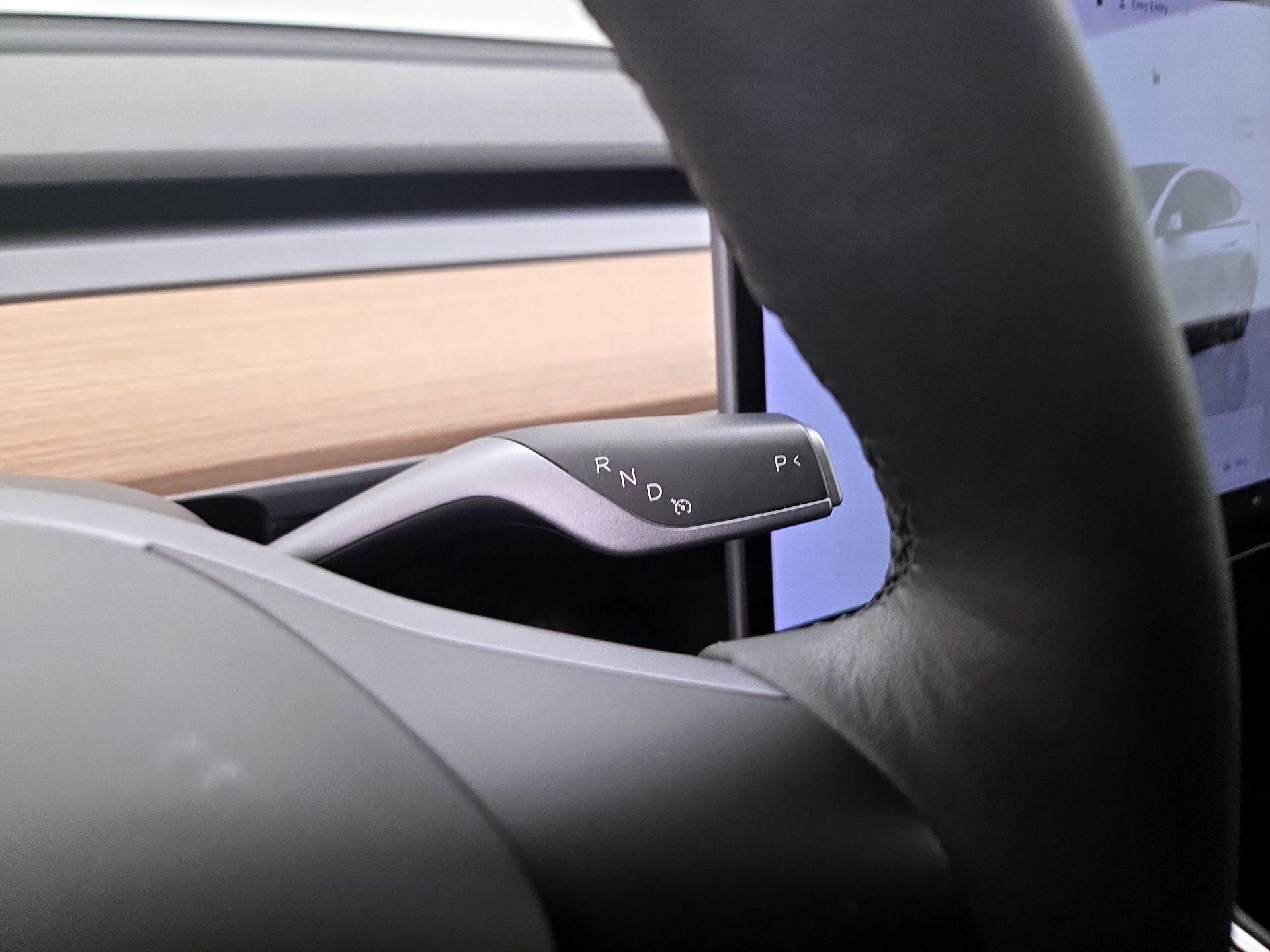 Thumbnail: 2022 Tesla Model Y - 16