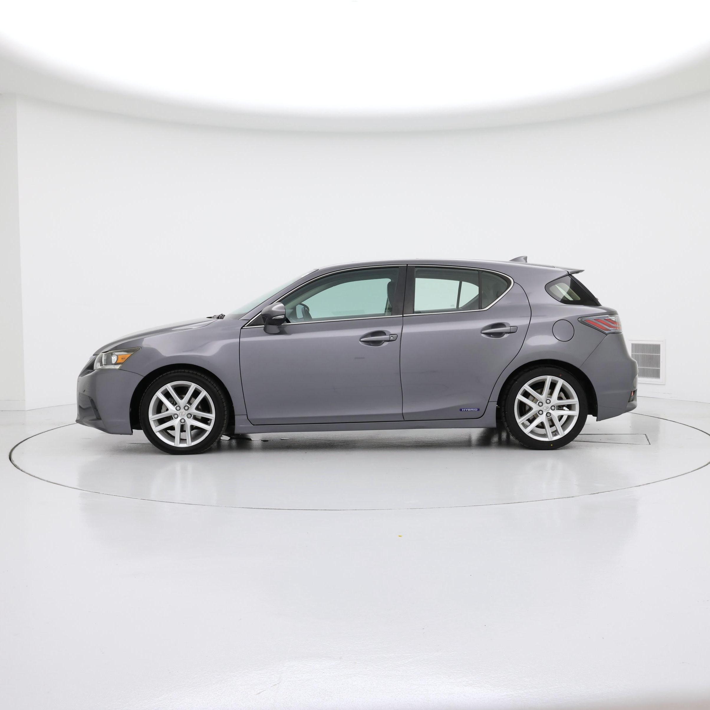 Thumbnail: 2015 Lexus CT - 3