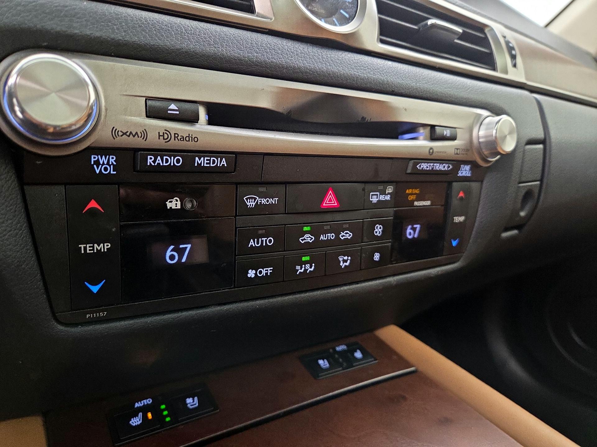 Thumbnail: 2016 Lexus GS - 17