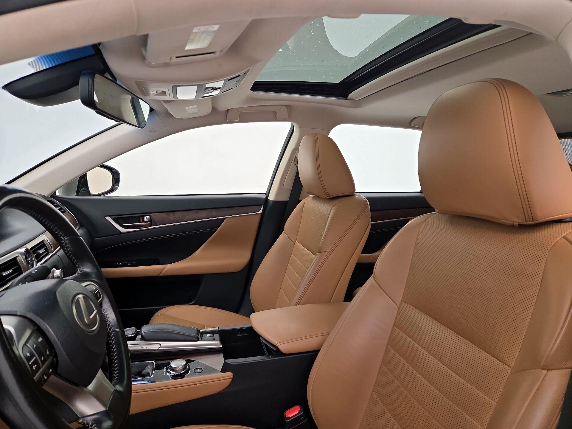 Thumbnail: 2016 Lexus GS - 20
