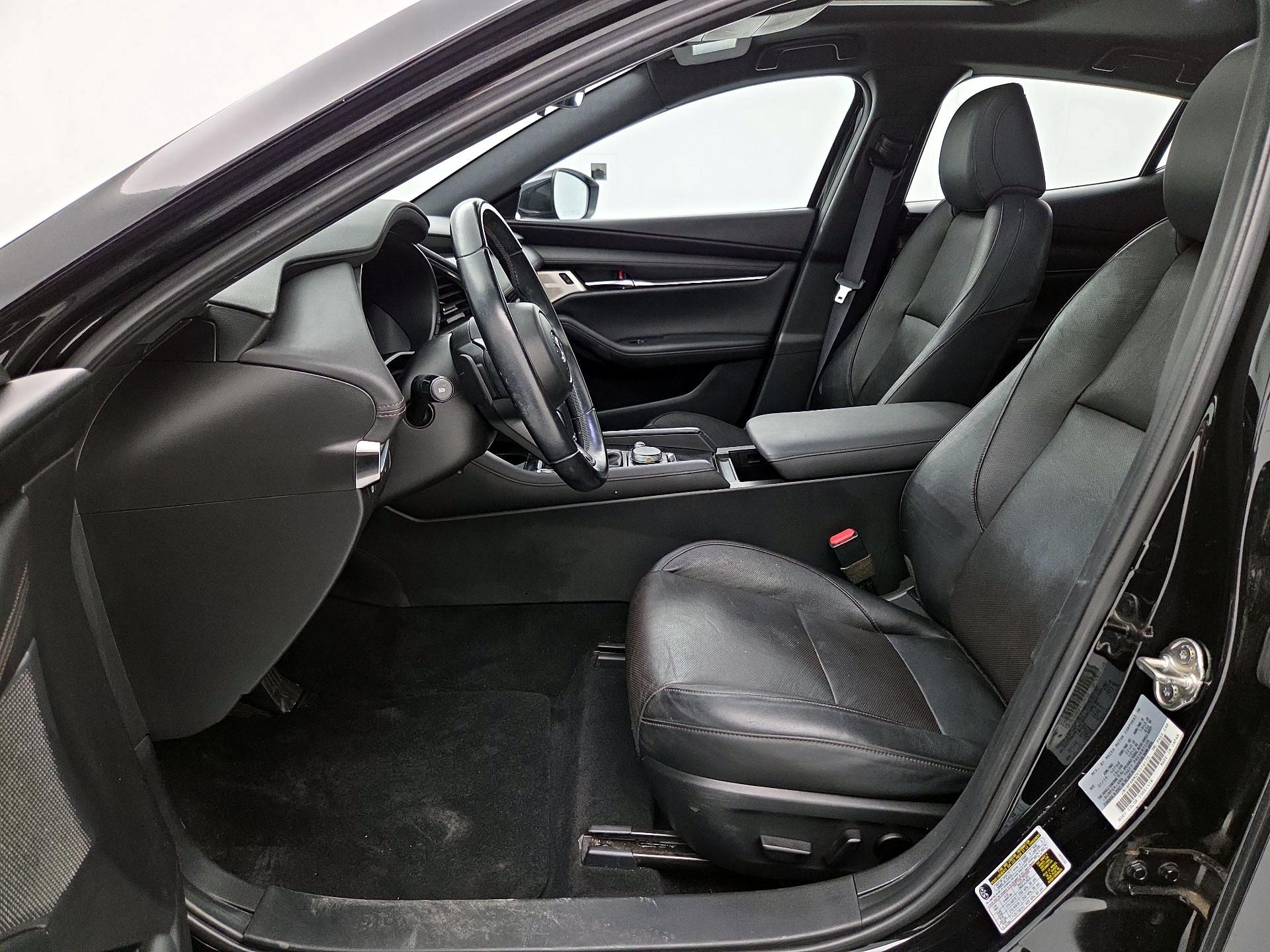Thumbnail: 2019 Mazda Mazda3 - 11
