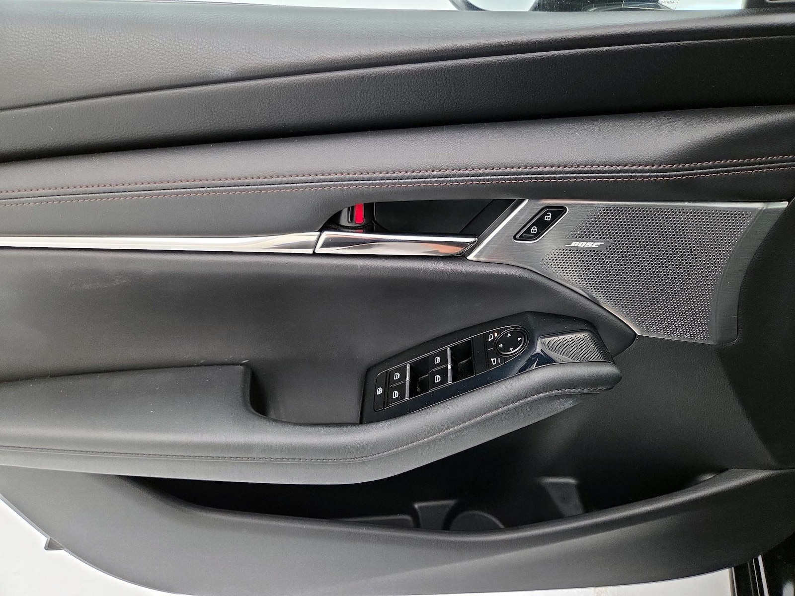 2019 Mazda Mazda3 Premium - Photo 13