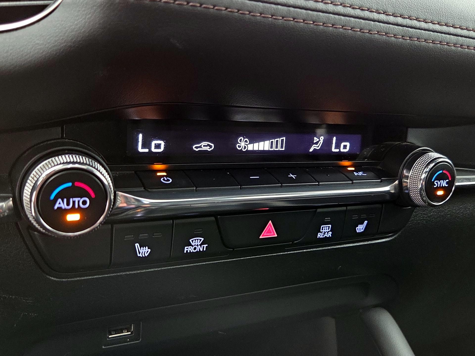 Thumbnail: 2019 Mazda Mazda3 - 17