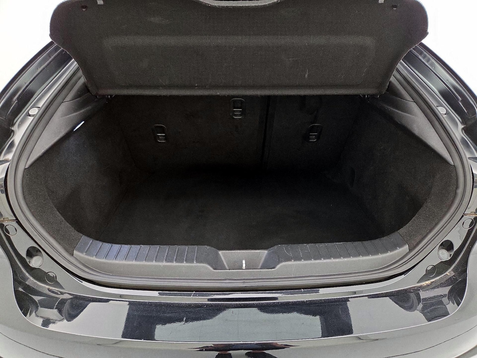 2019 Mazda Mazda3 Premium - Photo 23
