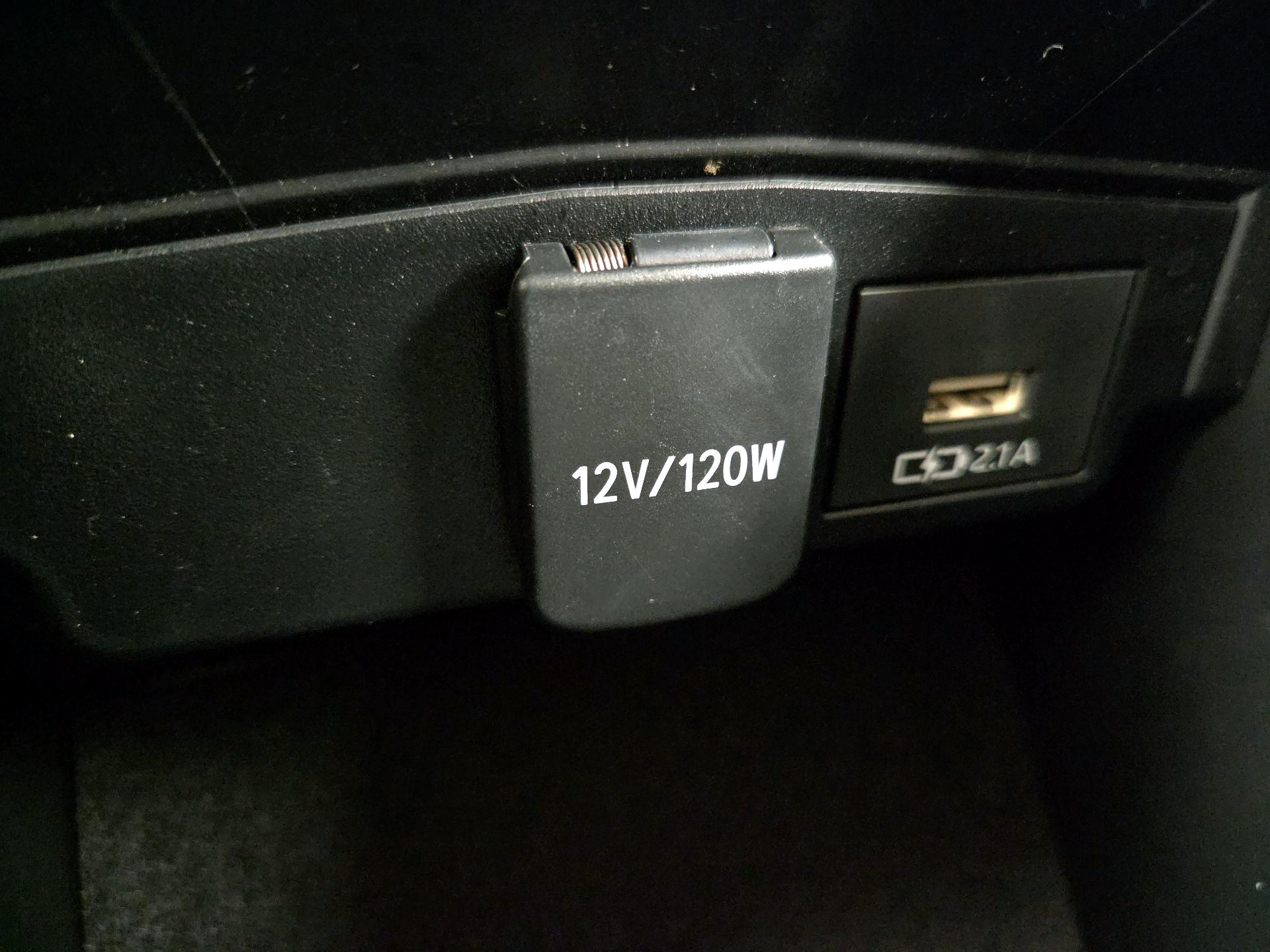 Thumbnail: 2020 Toyota Corolla - 18