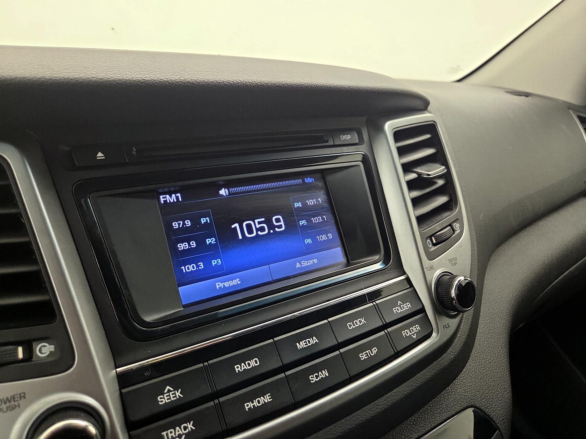 Thumbnail: 2018 Hyundai Tucson - 15