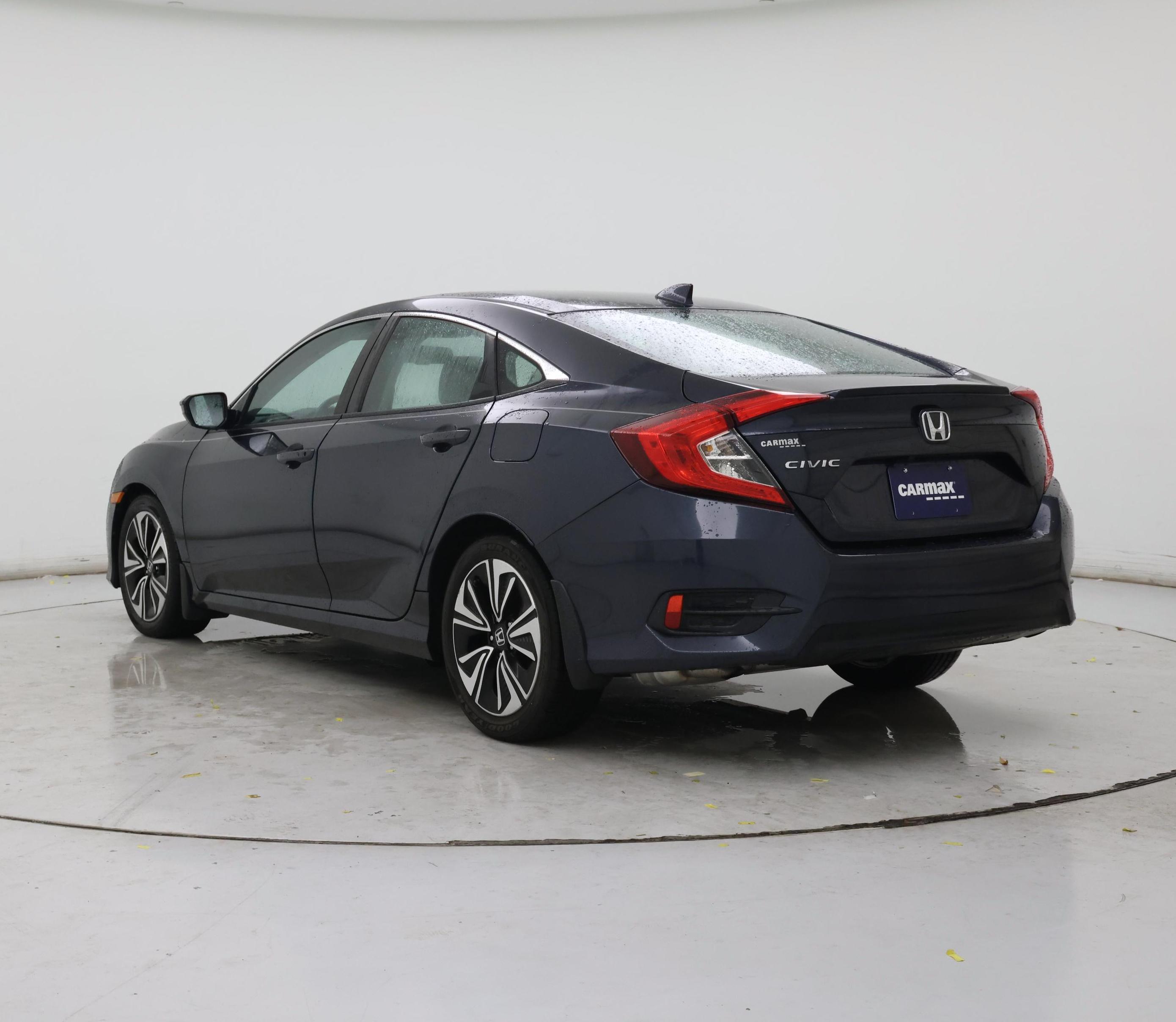 Thumbnail: 2016 Honda Civic - 2