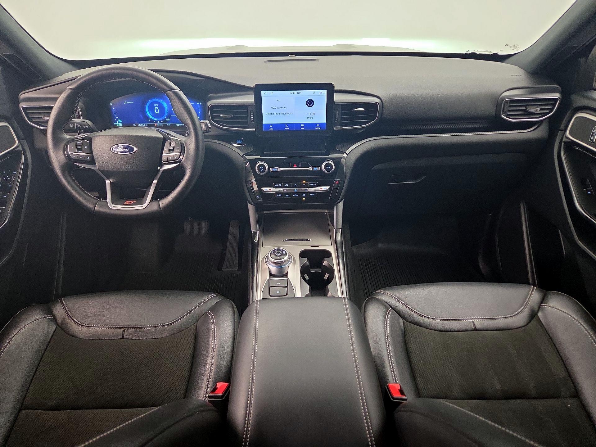 Thumbnail: 2022 Ford Explorer - 9